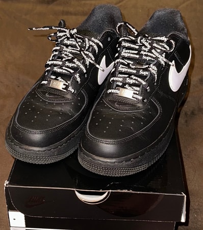Supreme × Nike Air Force 1 Low "Black/White"
