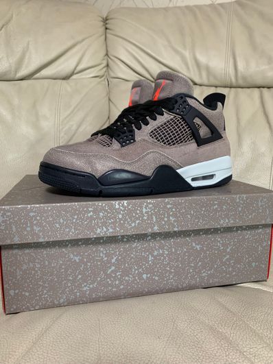 Nike Air Jordan 4 "Taupe Haze"