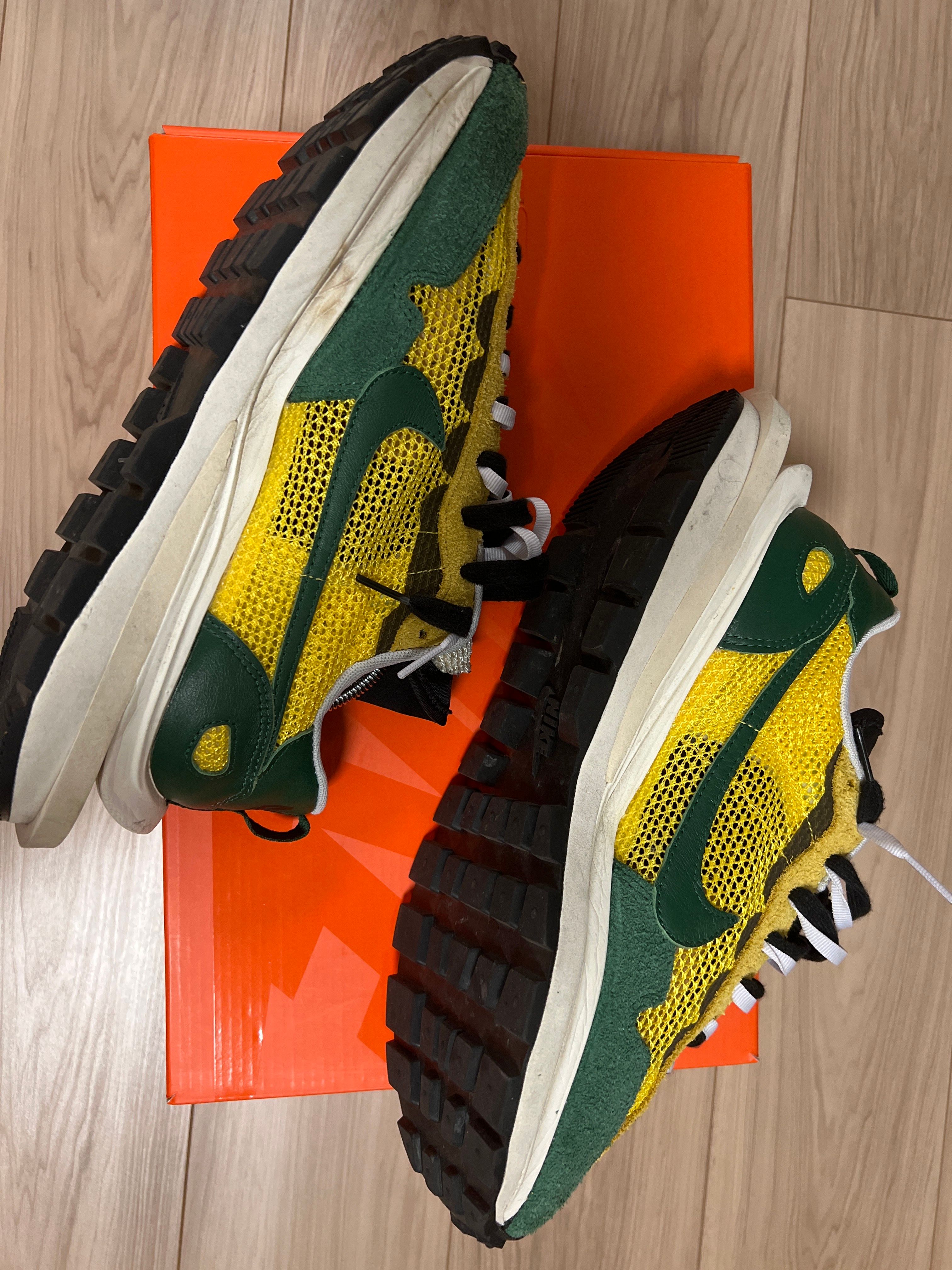 sacai × Nike Vapor Waffle "Tour Yellow/Stadium Green-Sail"