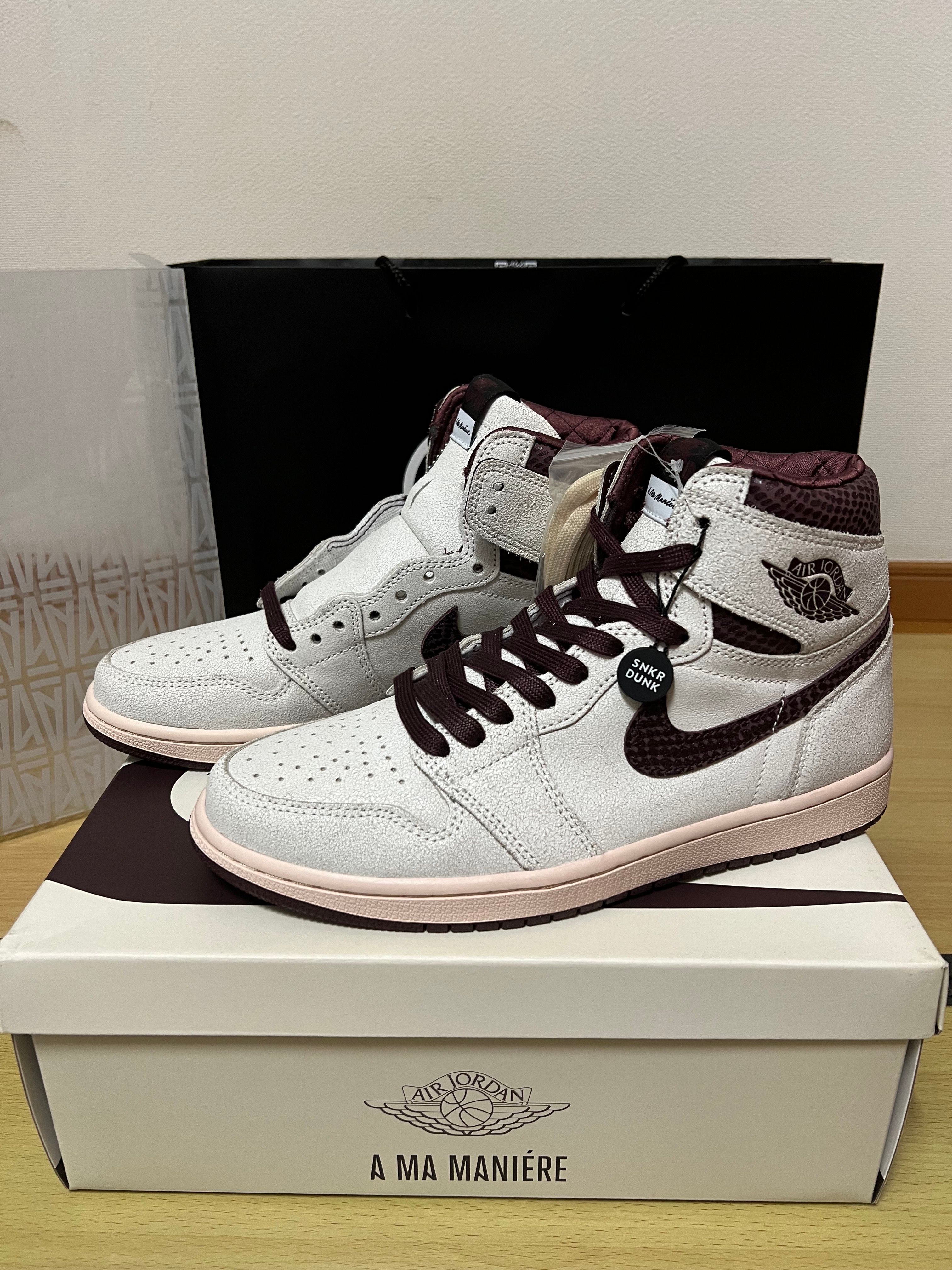 A Ma Maniere × Nike Air Jordan 1 Retro High OG "Sail and Burgundy"