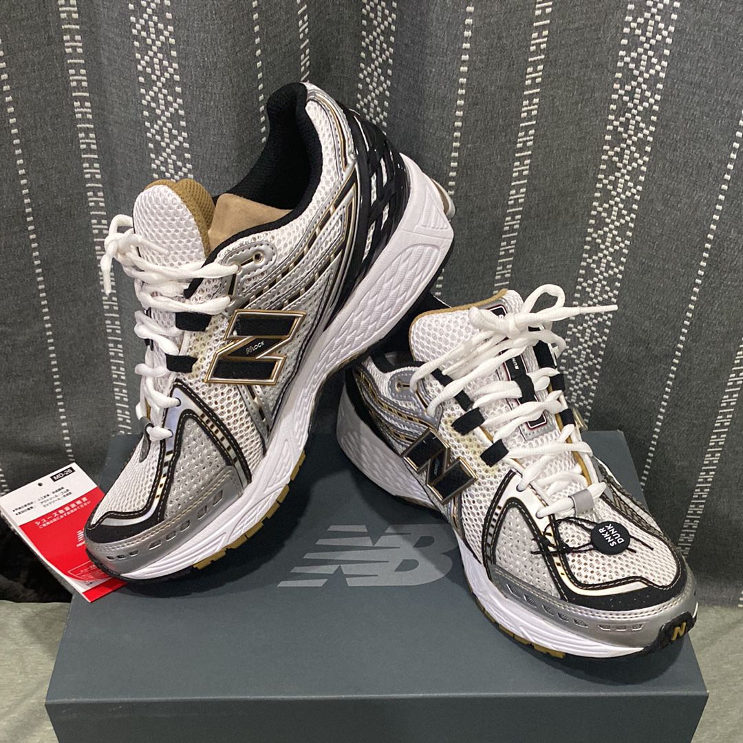 New Balance 1906R "Silver"