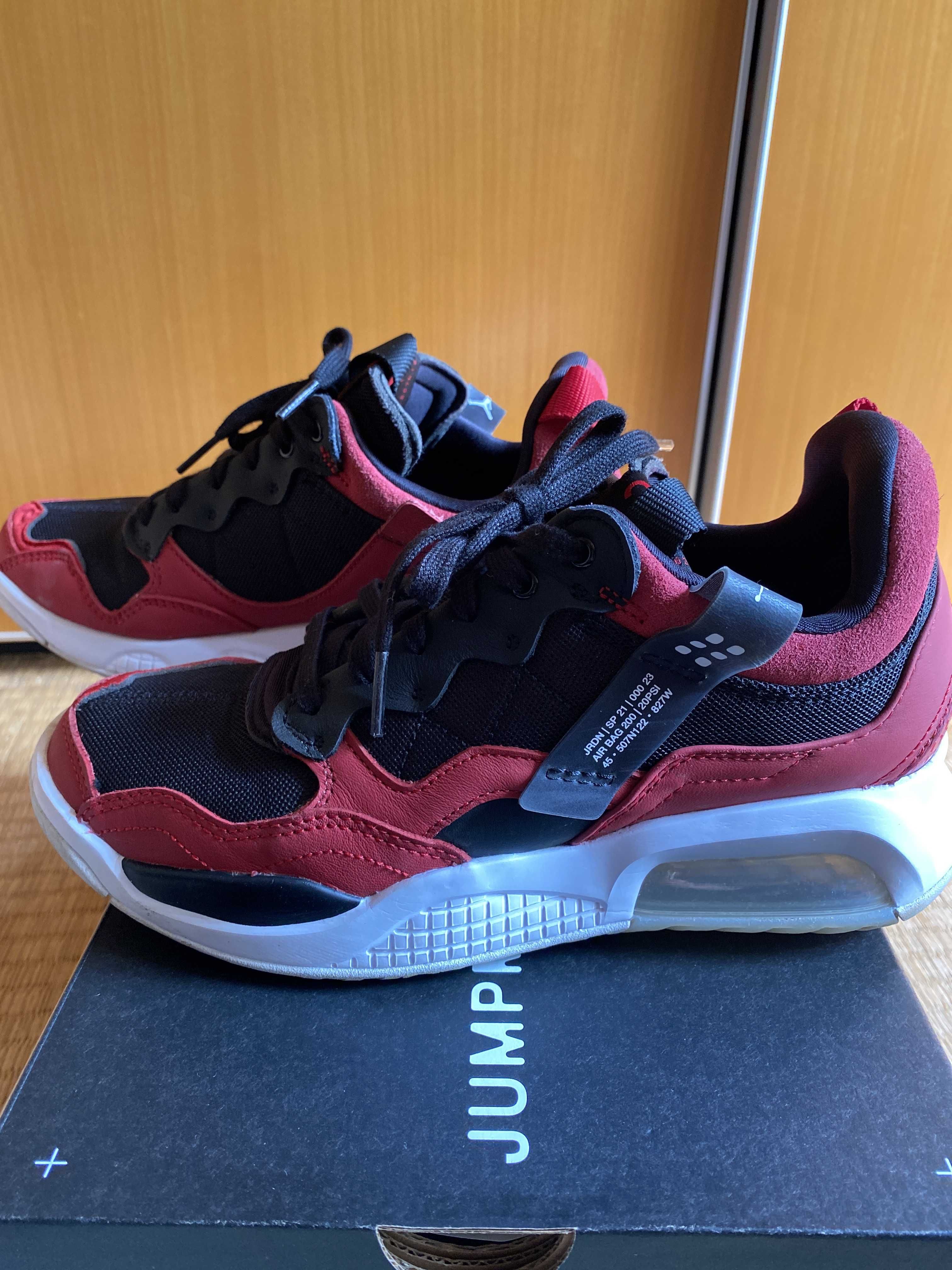 NIKE Women's JORDAN MA2 "GYM RED"