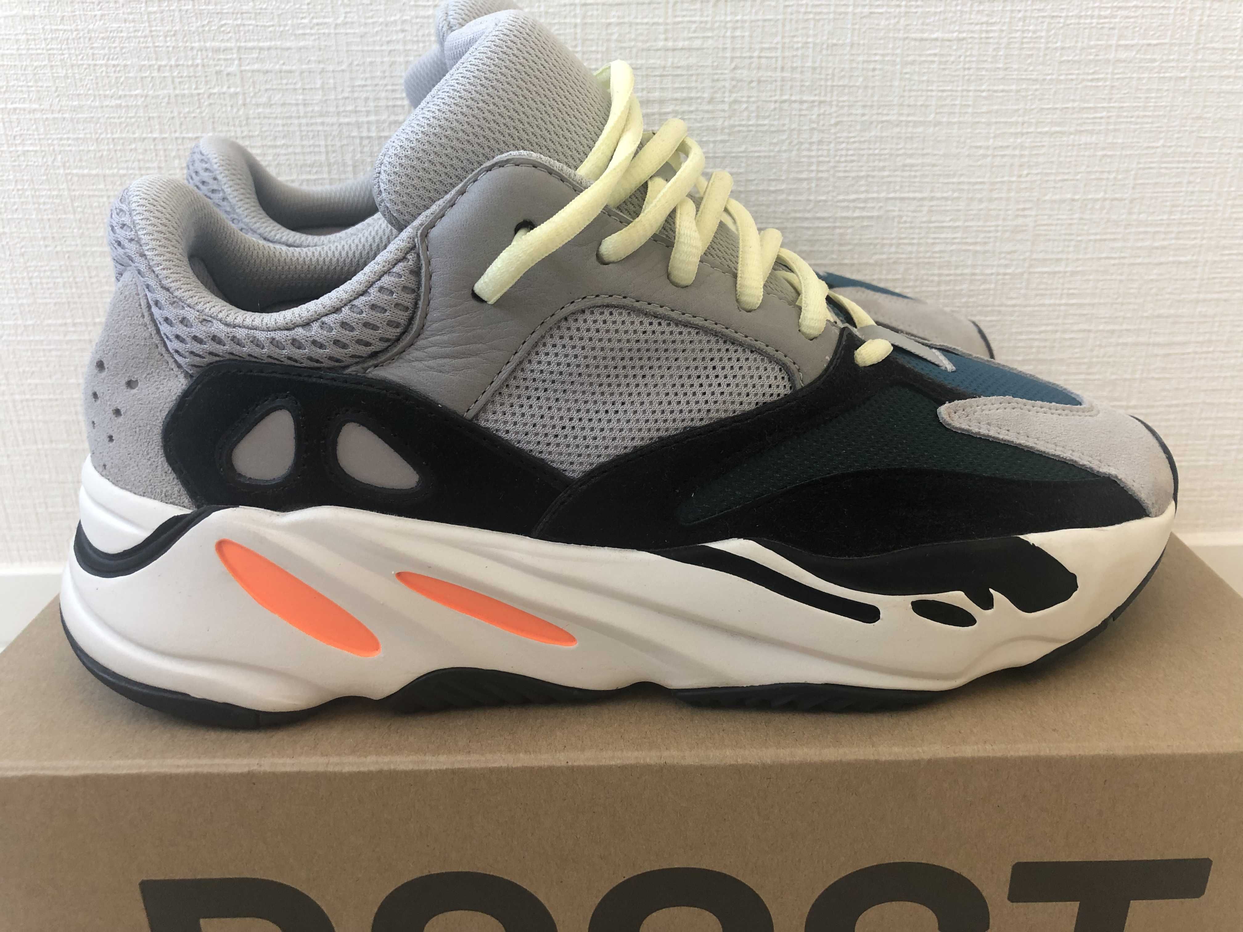 adidas YEEZY Boost 700 "Wave Runner"