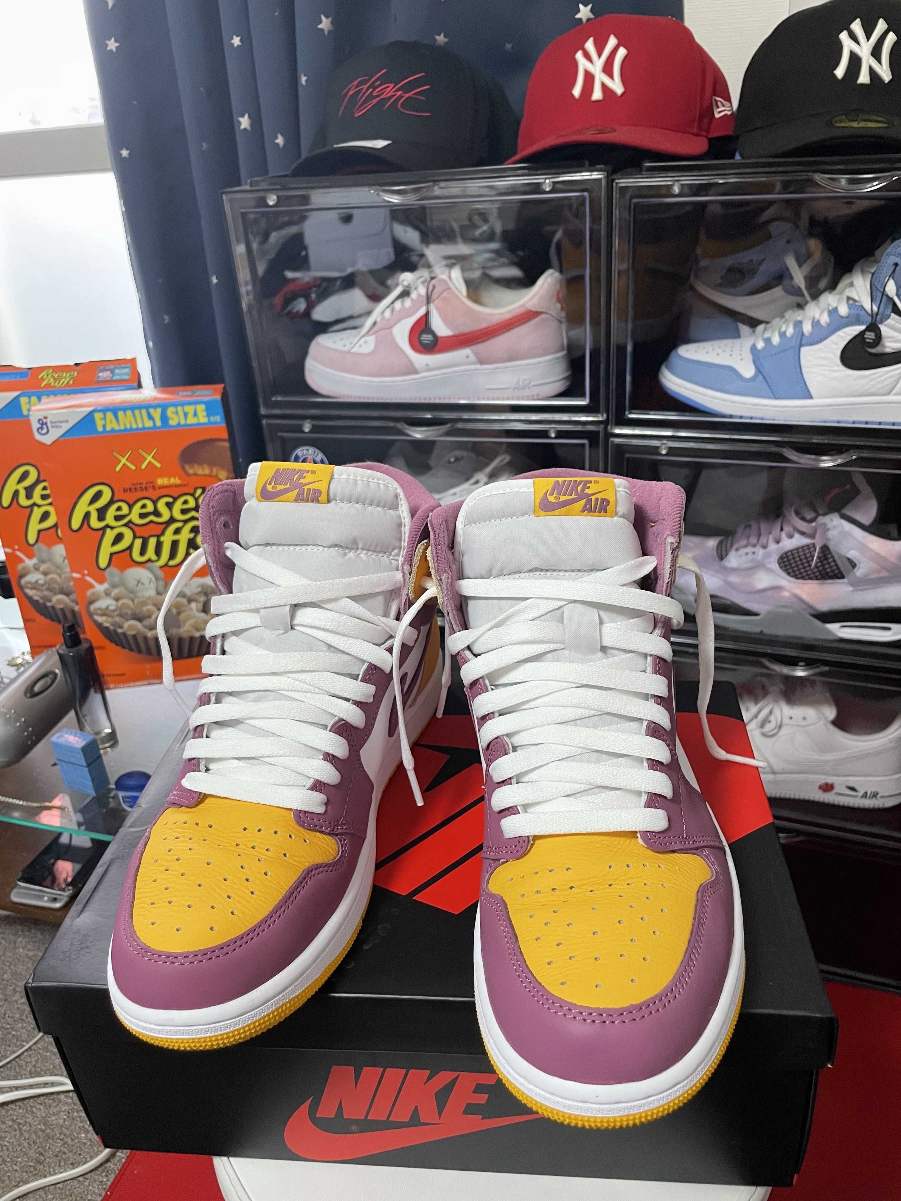 Nike Air Jordan 1 High OG "Brotherhood"