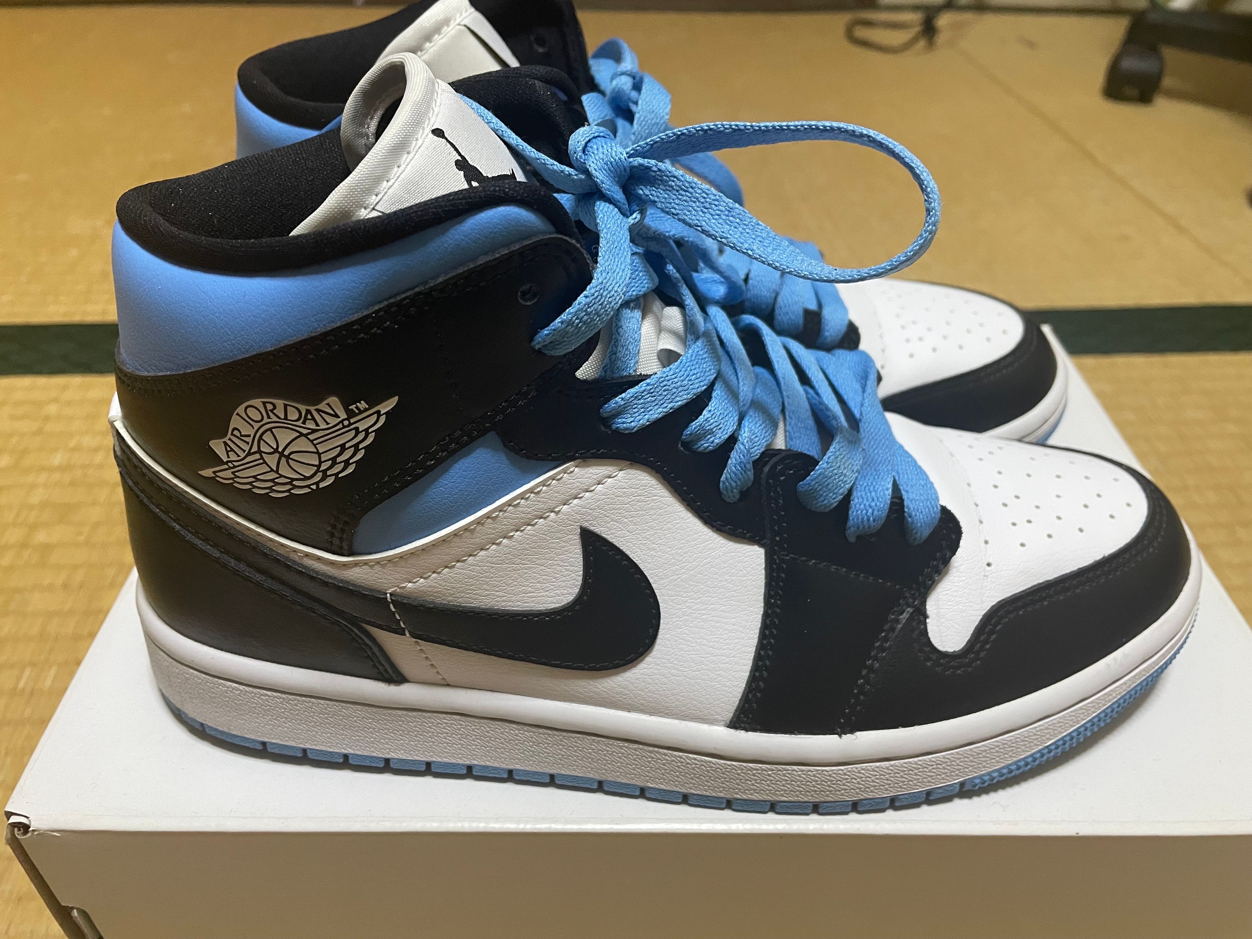 Nike Women's Air Jordan 1 Mid "Black/University Blue"
