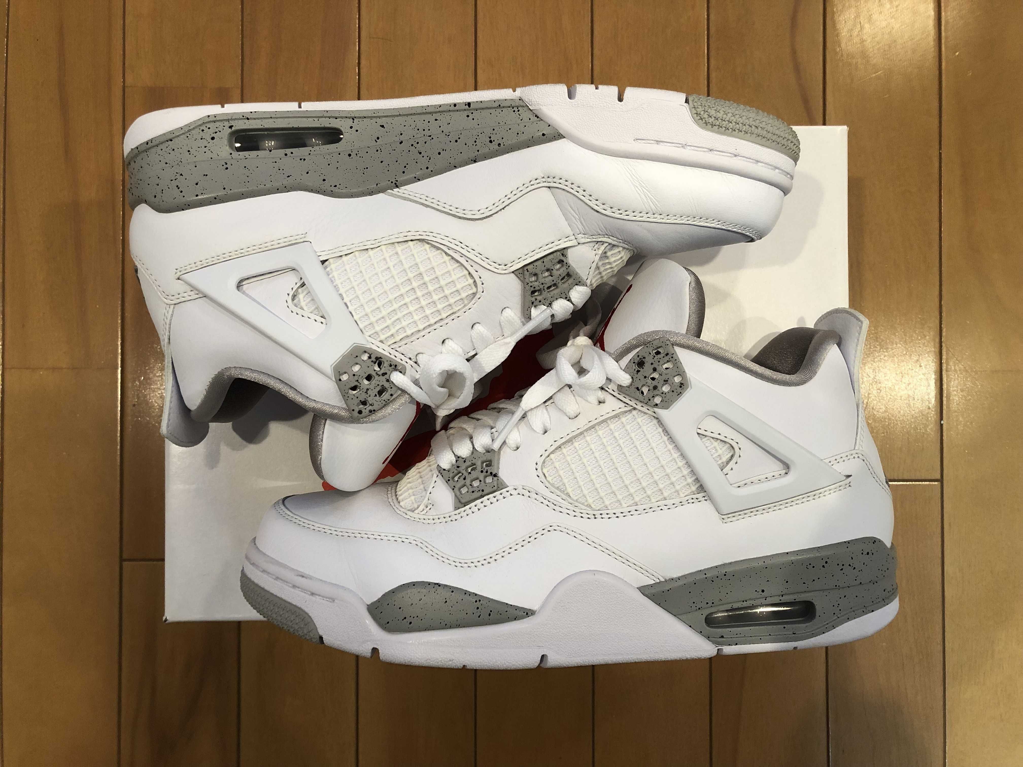 Nike Air Jordan 4 "Tech White"