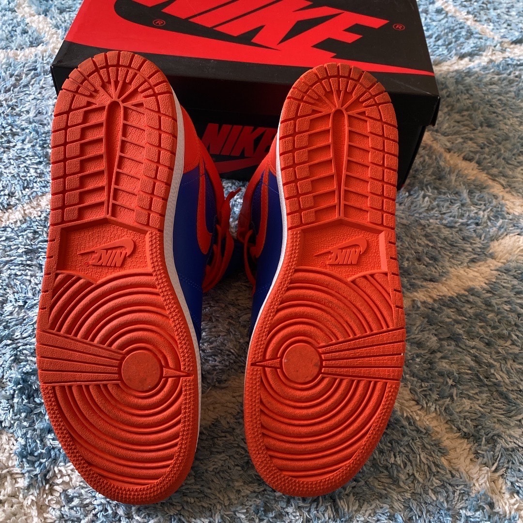 Nike Air Jordan 1 Retro High "Knicks"