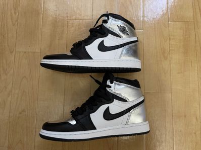 Nike Women's Air Jordan 1 Retro High OG "Silver Toe"