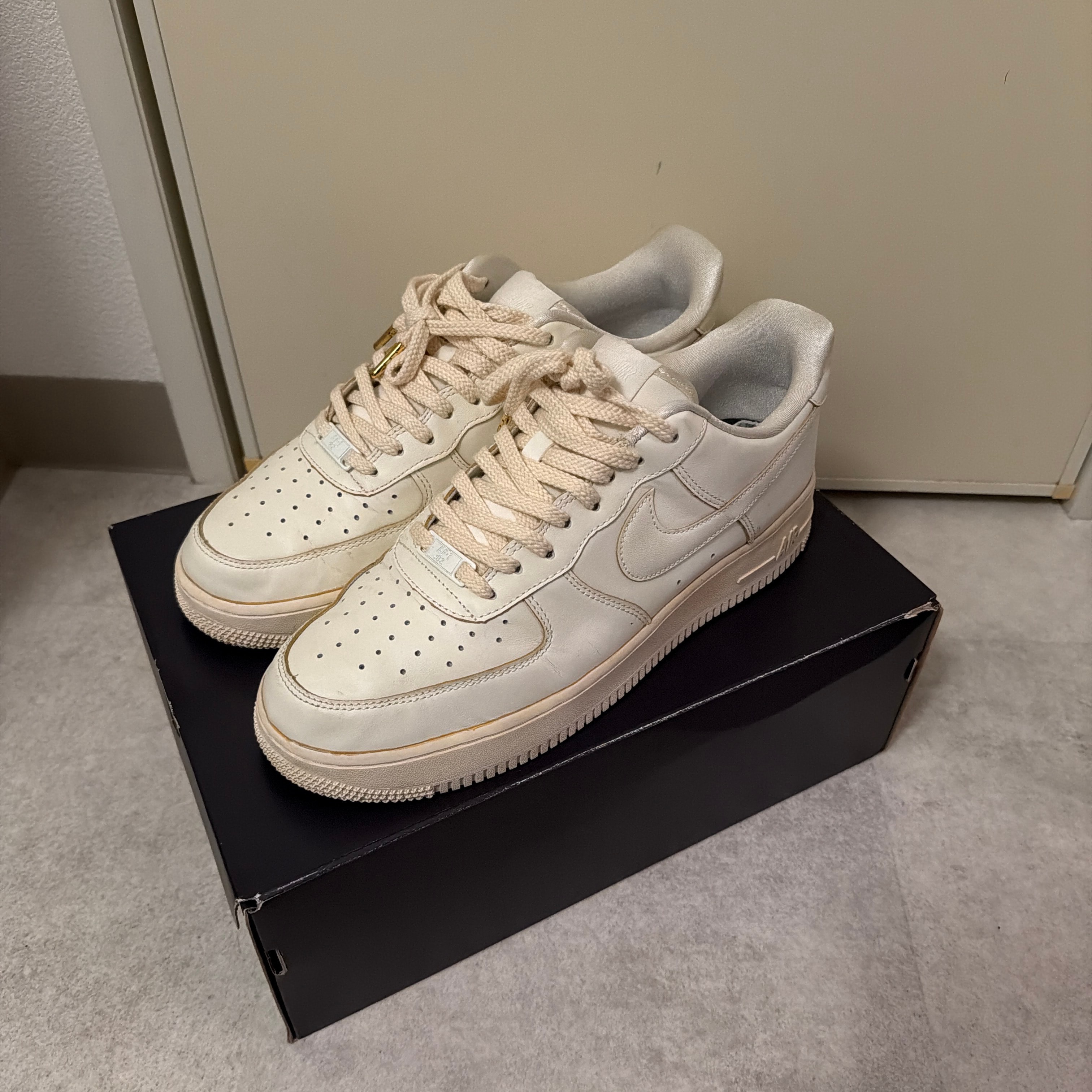 Nike Air Force 1 Low '07 LV8 "Made You Look"
