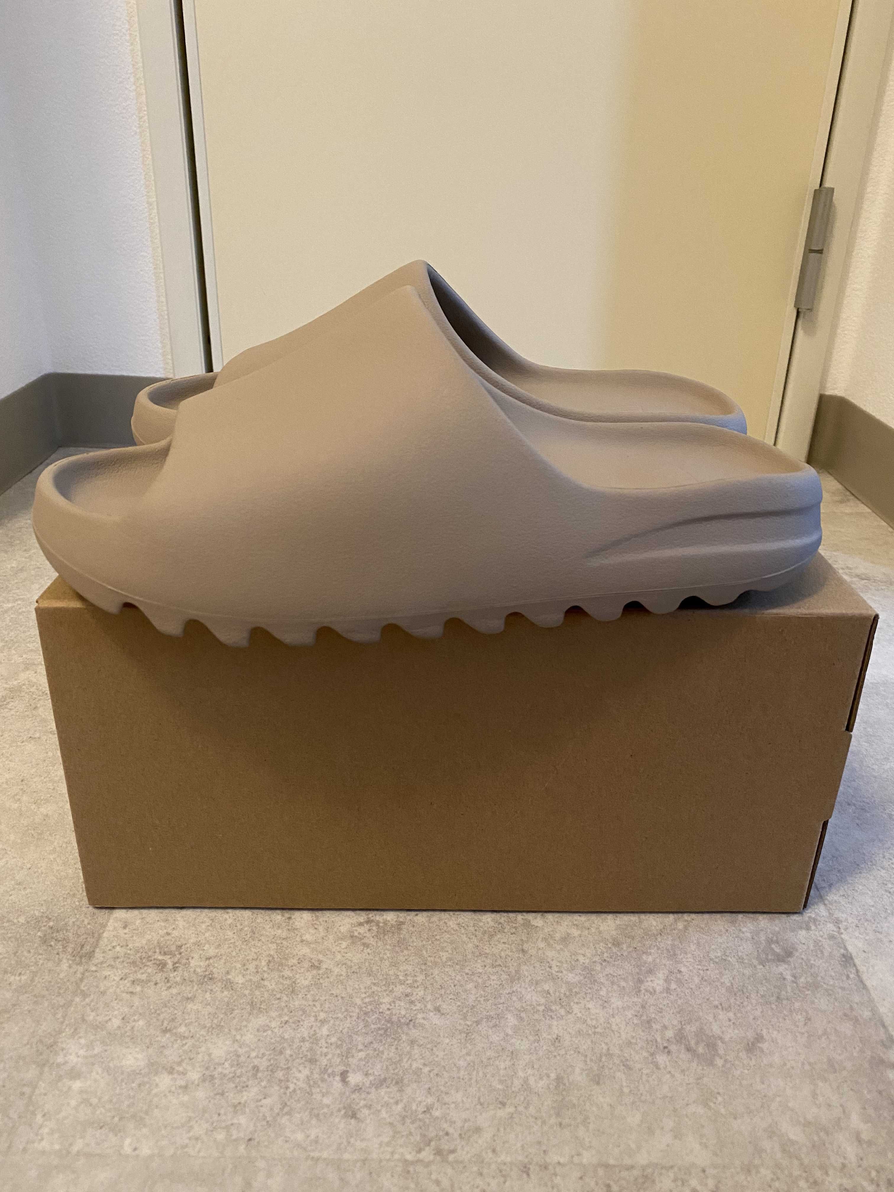 adidas YEEZY Slide "Pure" (GW1934)