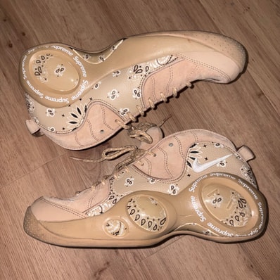 Supreme × Nike Air Zoom Flight 95 SP "Hemp/White"