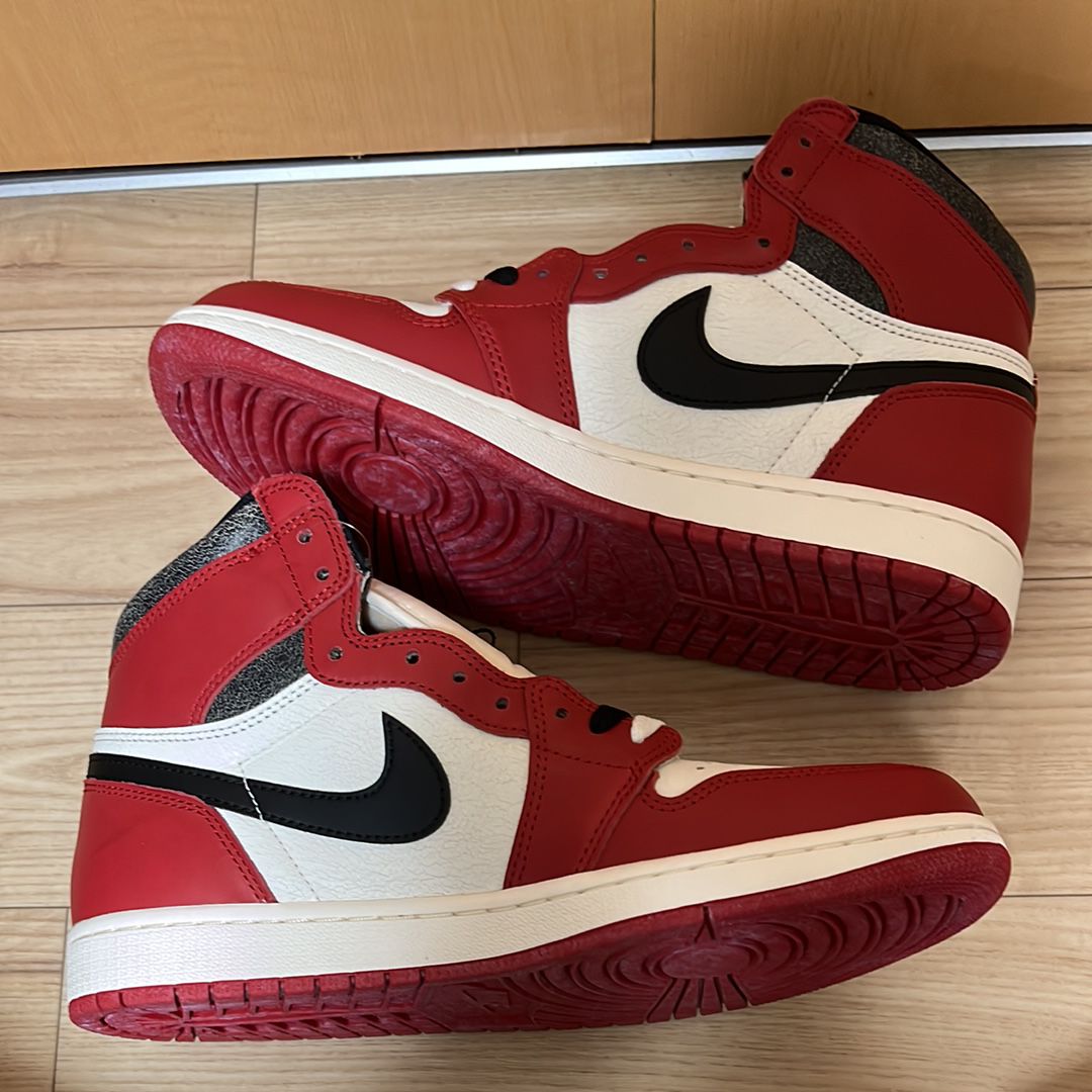 Nike Air Jordan 1 High OG "Lost & Found/Chicago"