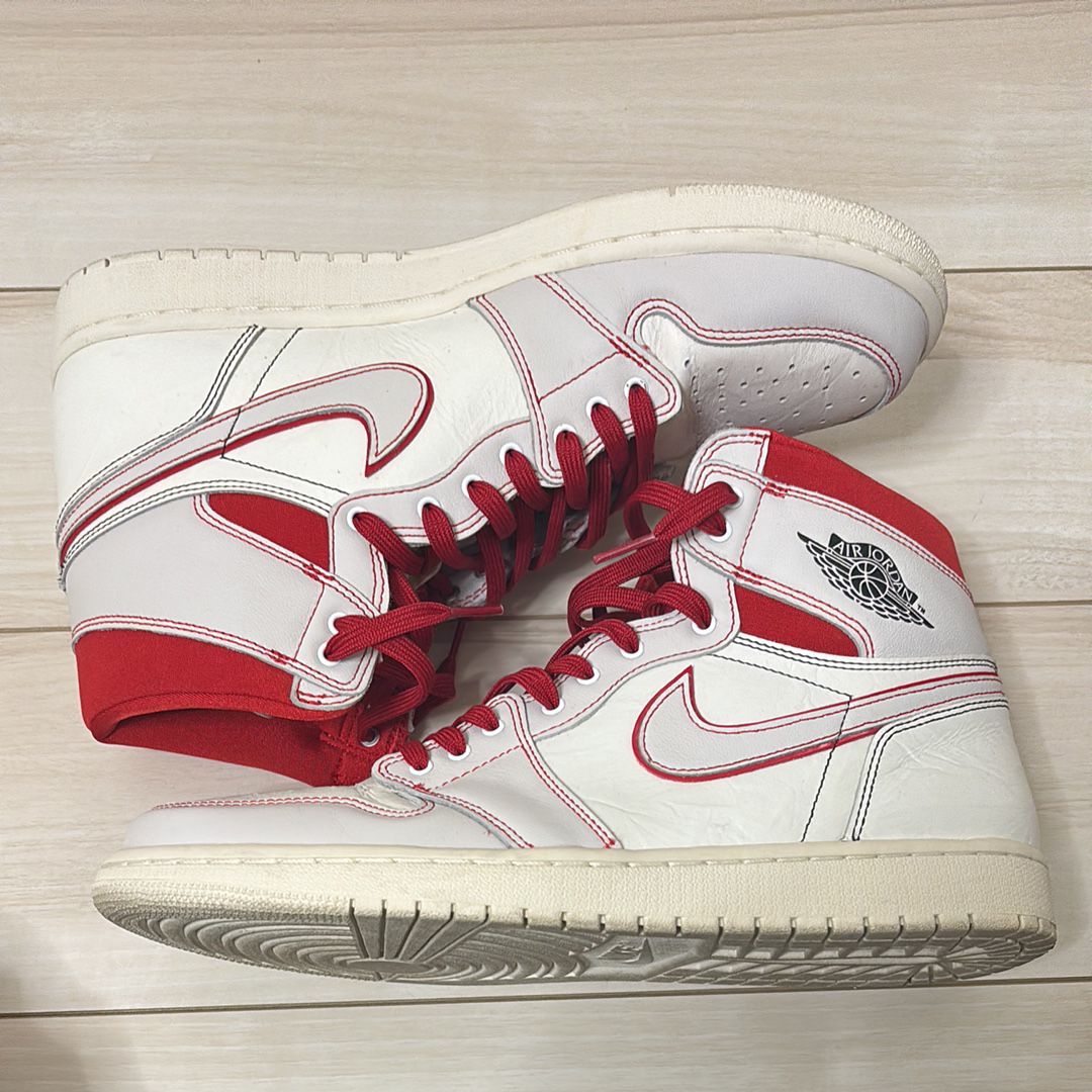 Nike Air Jordan 1 Retro High OG "Sail/University Red"