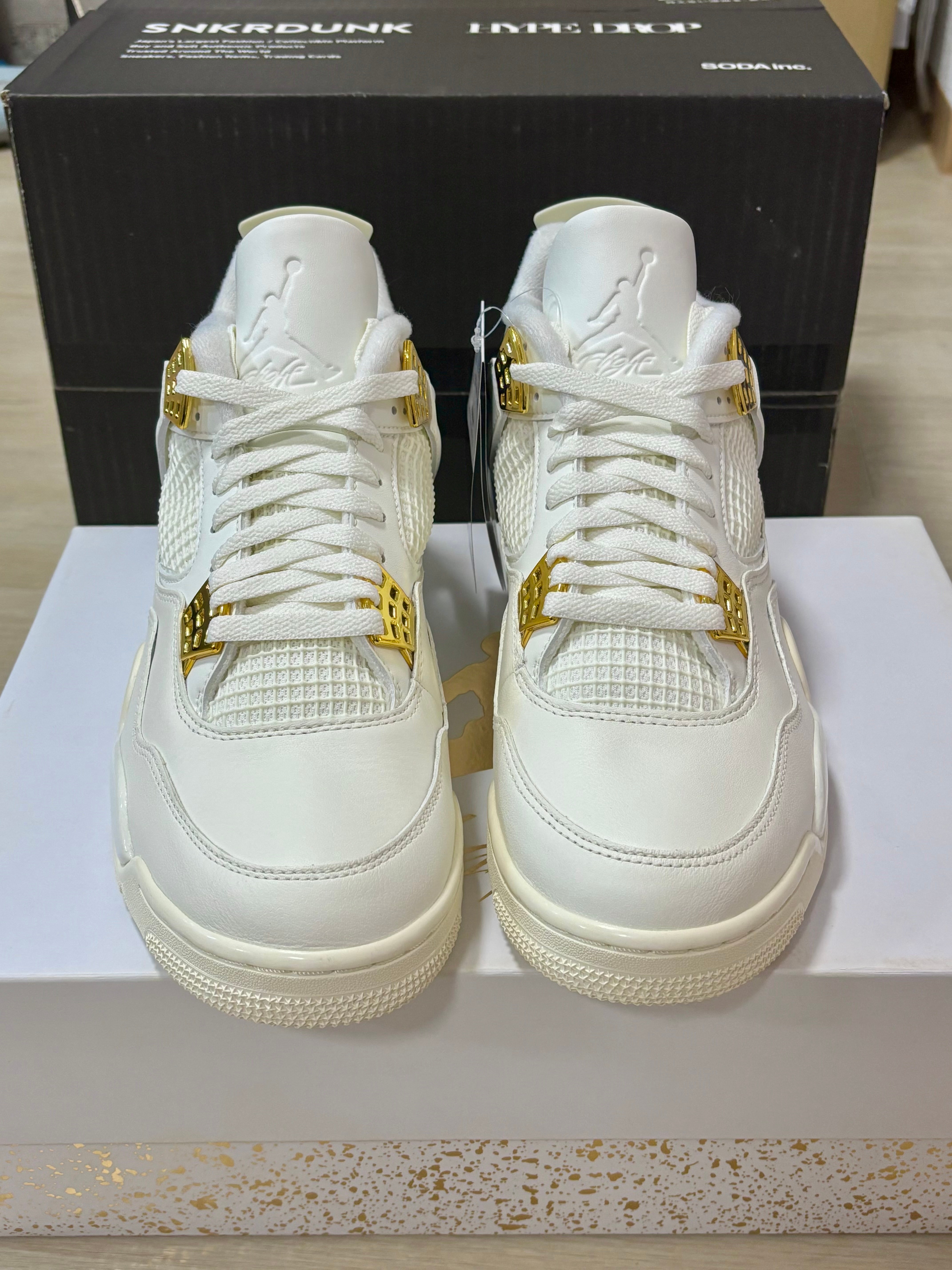 Nike Women's Air Jordan 4 Retro "White & Gold"