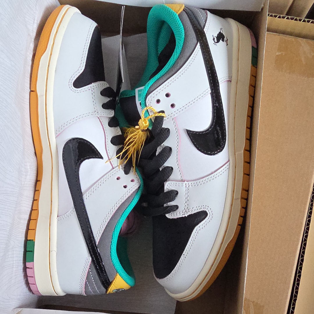 CSEF × Nike SB Dunk Low Pro QS "White and Black"