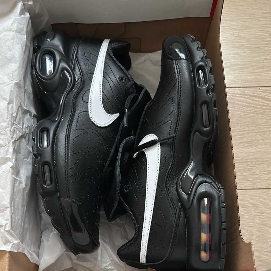 Nike Women's Air Max Plus Tiempo "Black"