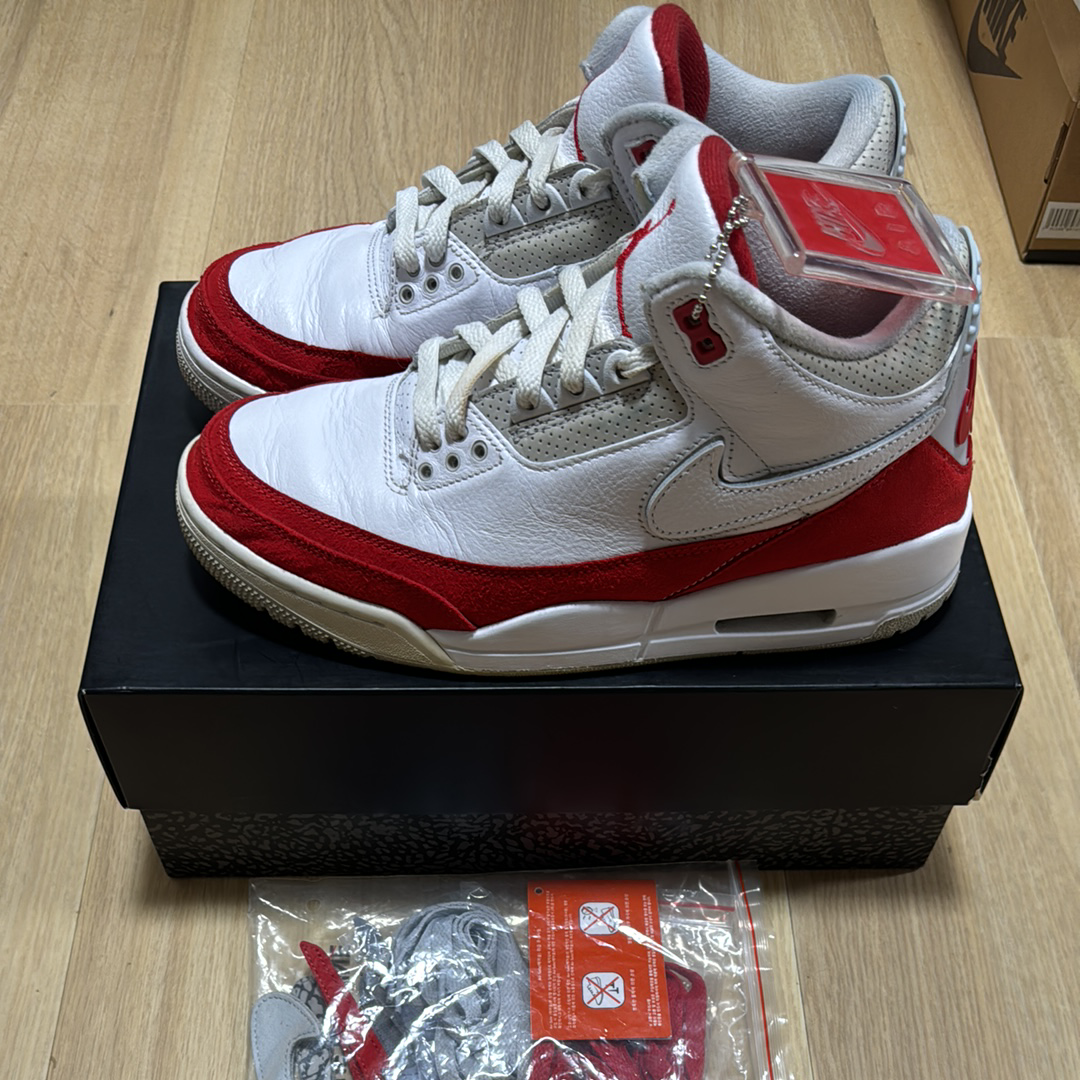 Nike Air Jordan 3 Retro "Tinker White/University Red"