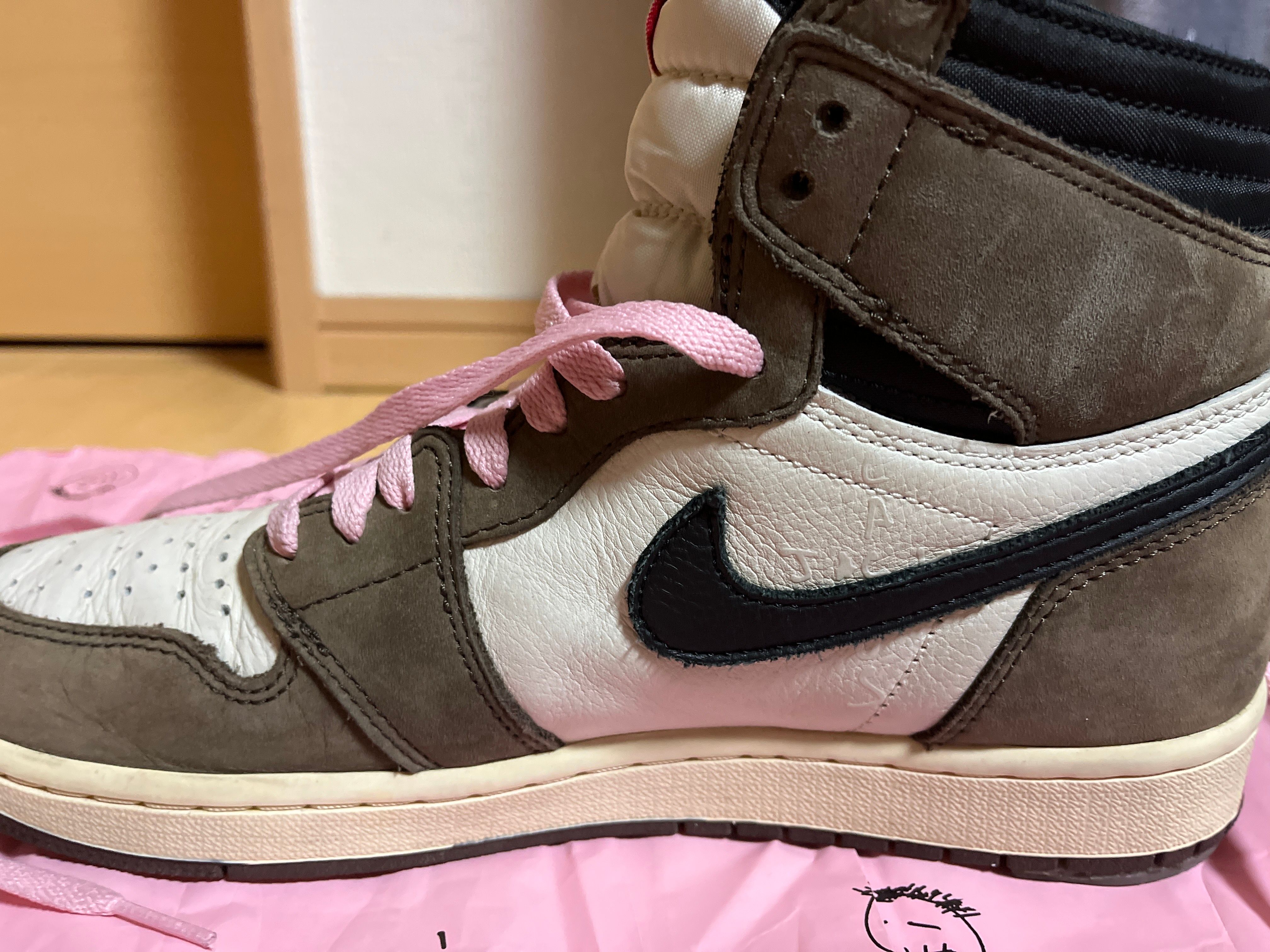 Travis Scott × Nike Air Jordan 1 Retro High OG TS SP "Sail/Dark Mocha"