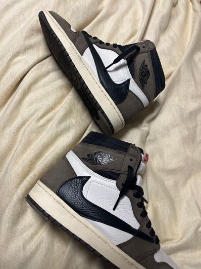 Travis Scott × Nike Air Jordan 1 Retro High OG TS SP "Sail/Dark Mocha"