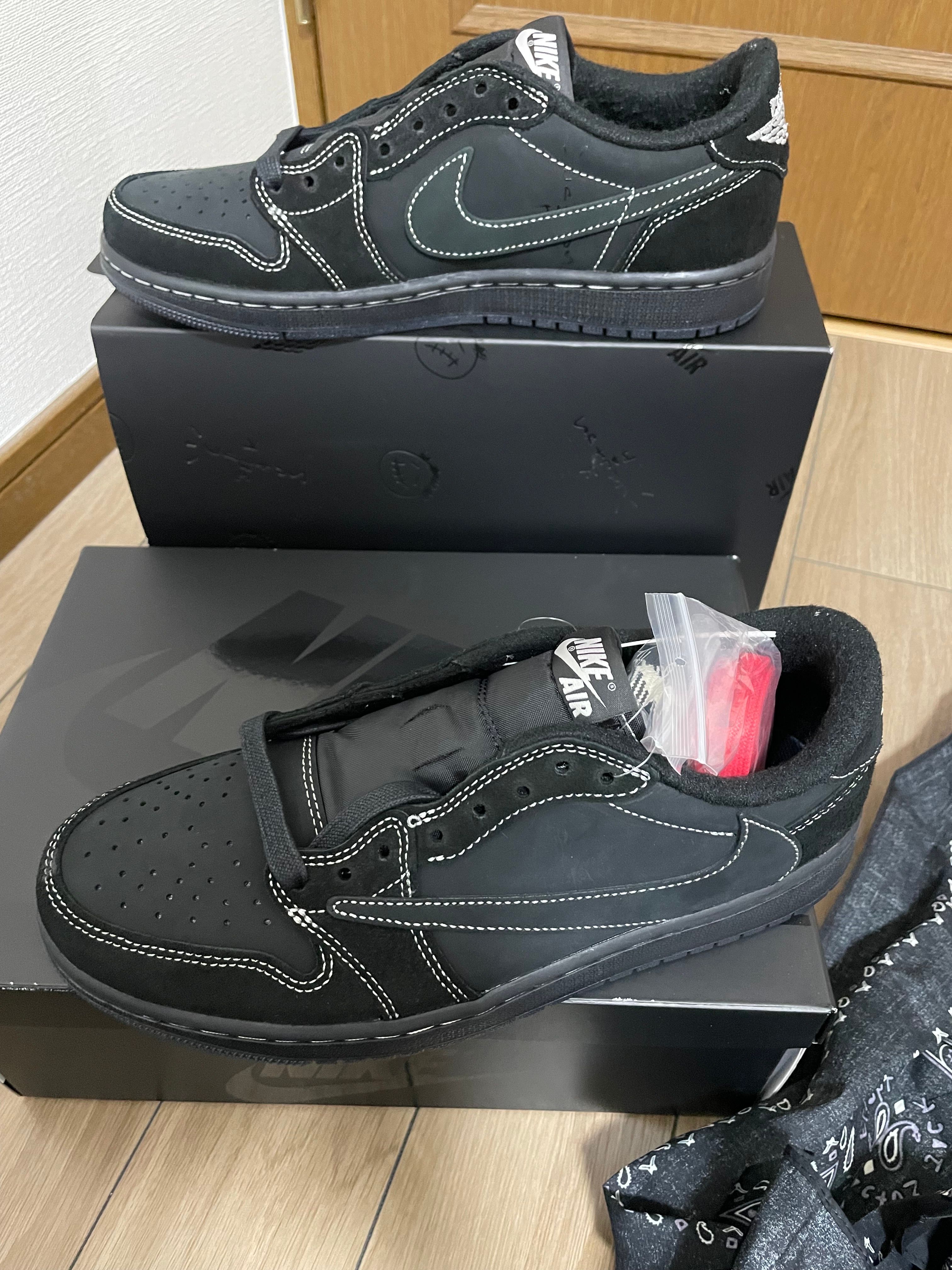Travis Scott × Nike Air Jordan 1 Low OG SP "Black Phantom"