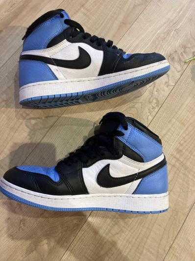 Nike Air Jordan 1 Retro High OG "University Blue/UNC Toe"