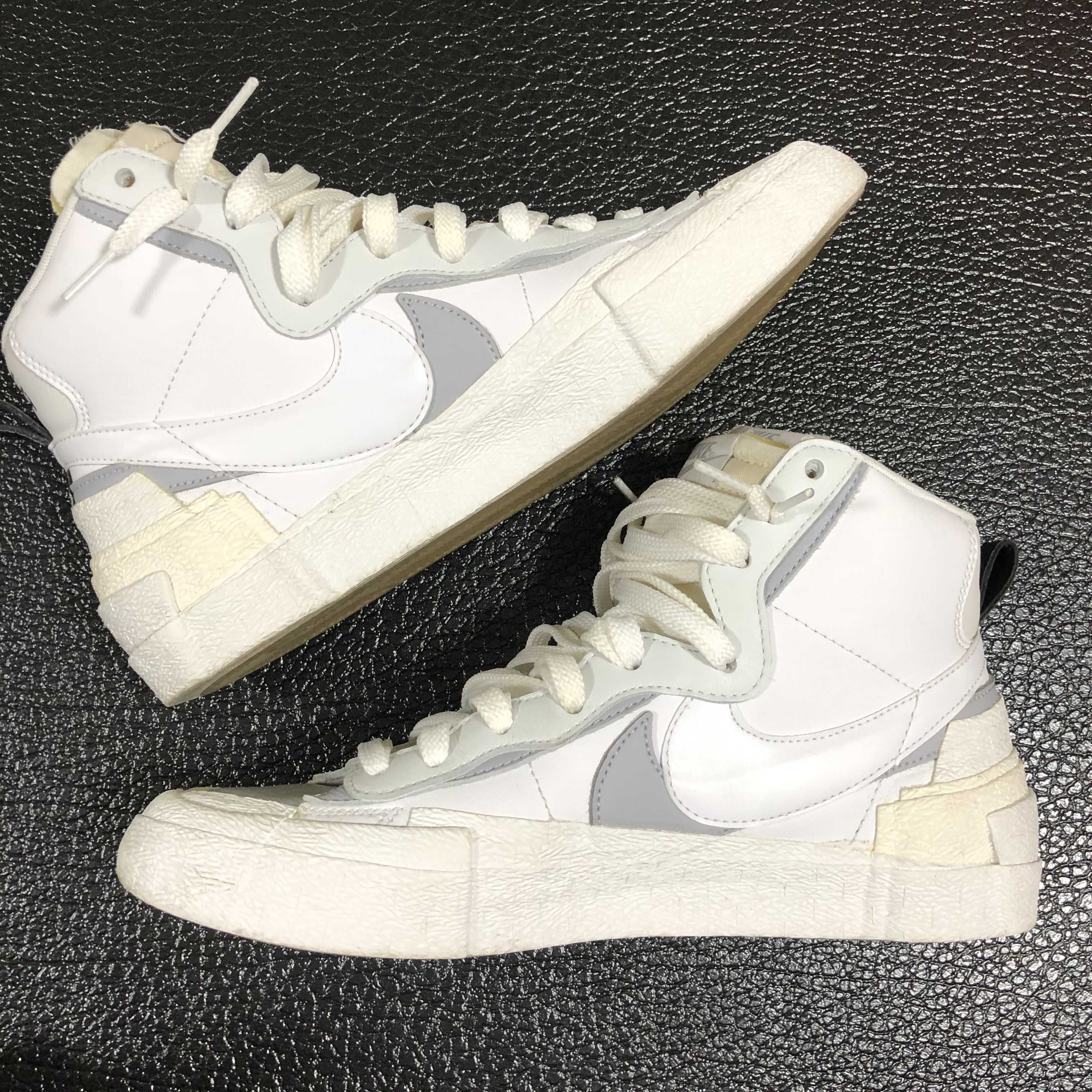 sacai × NIKE BLAZER MID "WHITE/WOLF GREY"