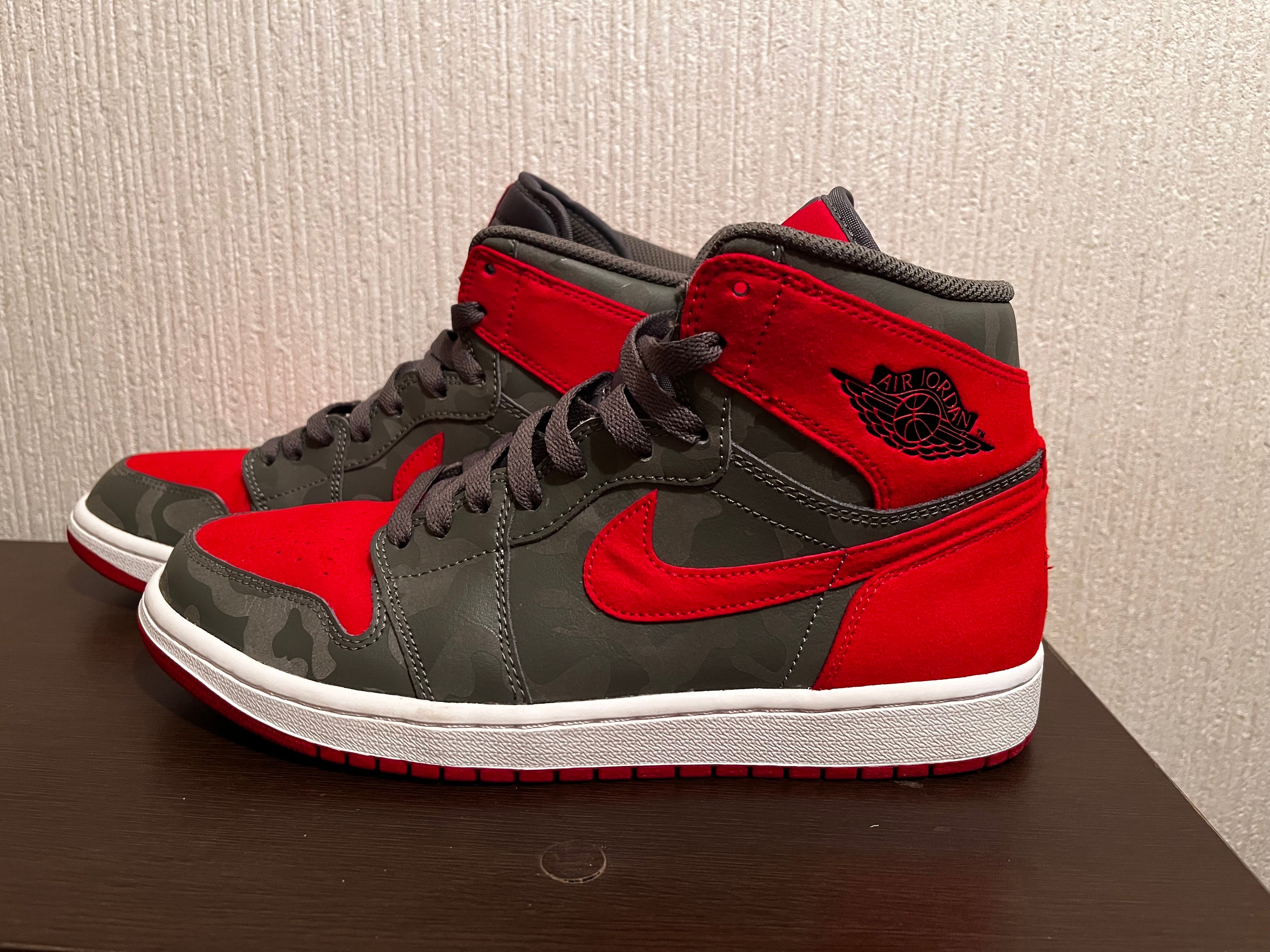 Nike Air Jordan 1 Retro High "Camo 3M Bred"