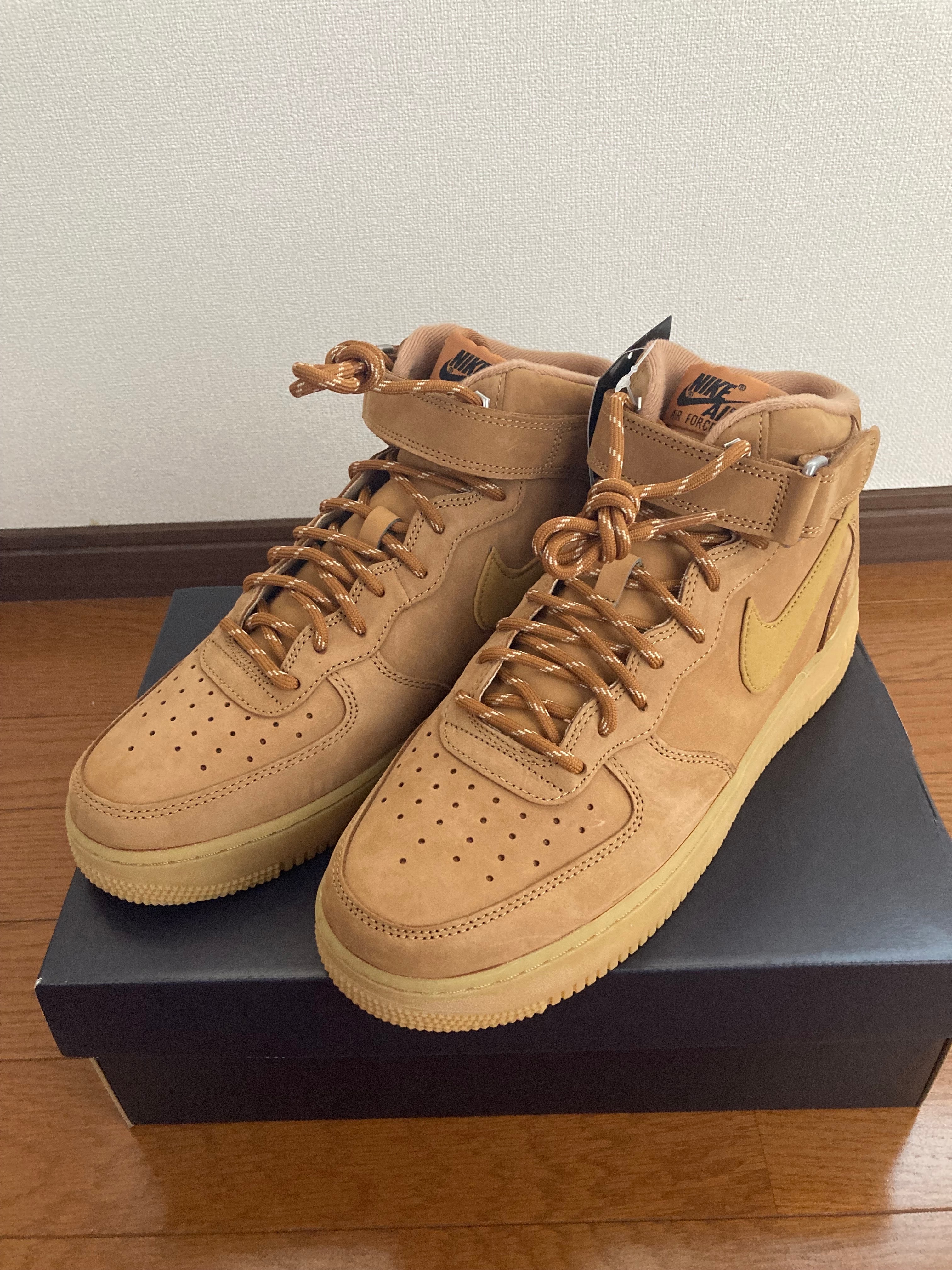 Nike Air Force 1 Mid "Flax"