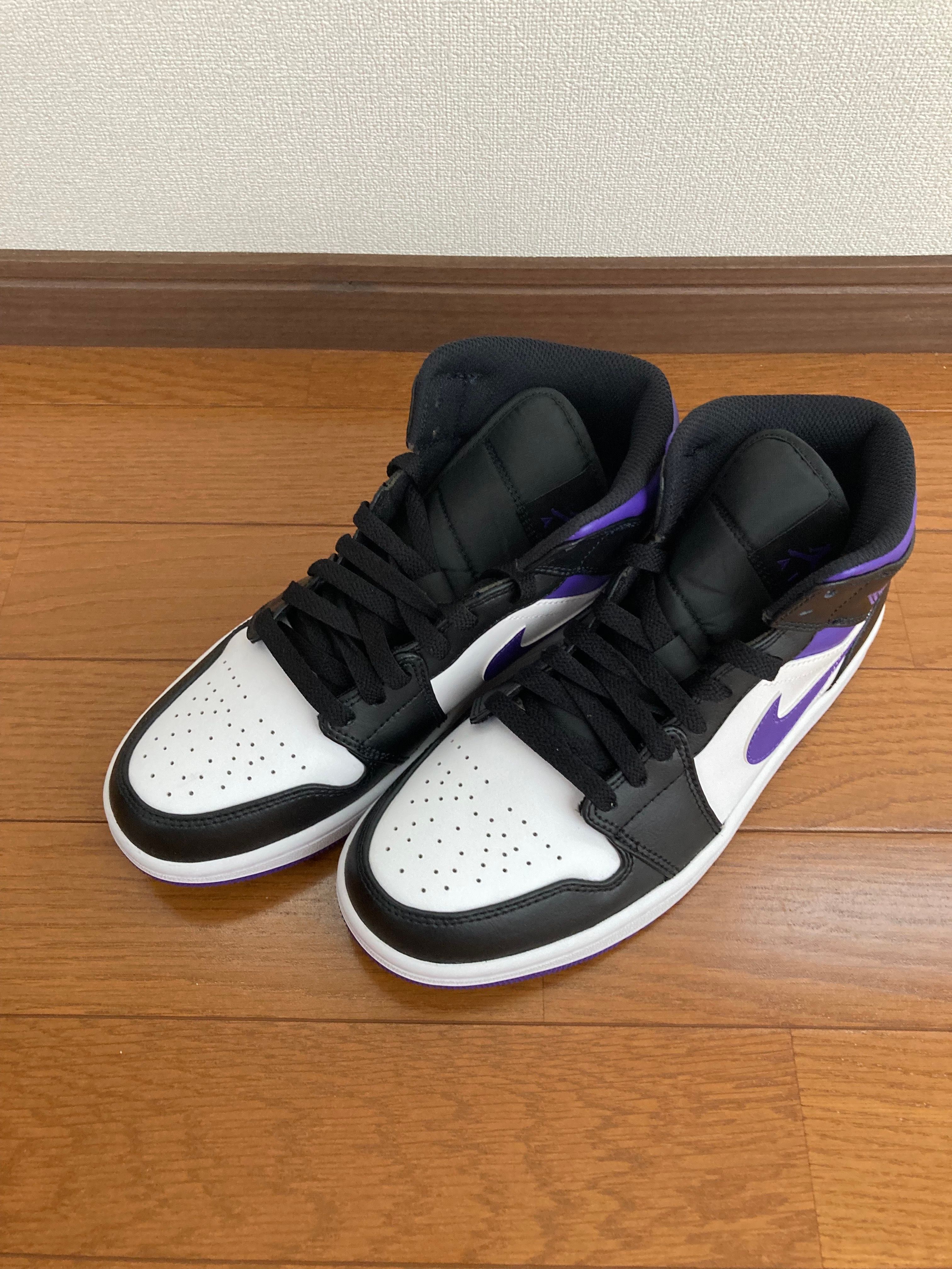 Nike Air Jordan 1 Mid "Black/Court Purple"