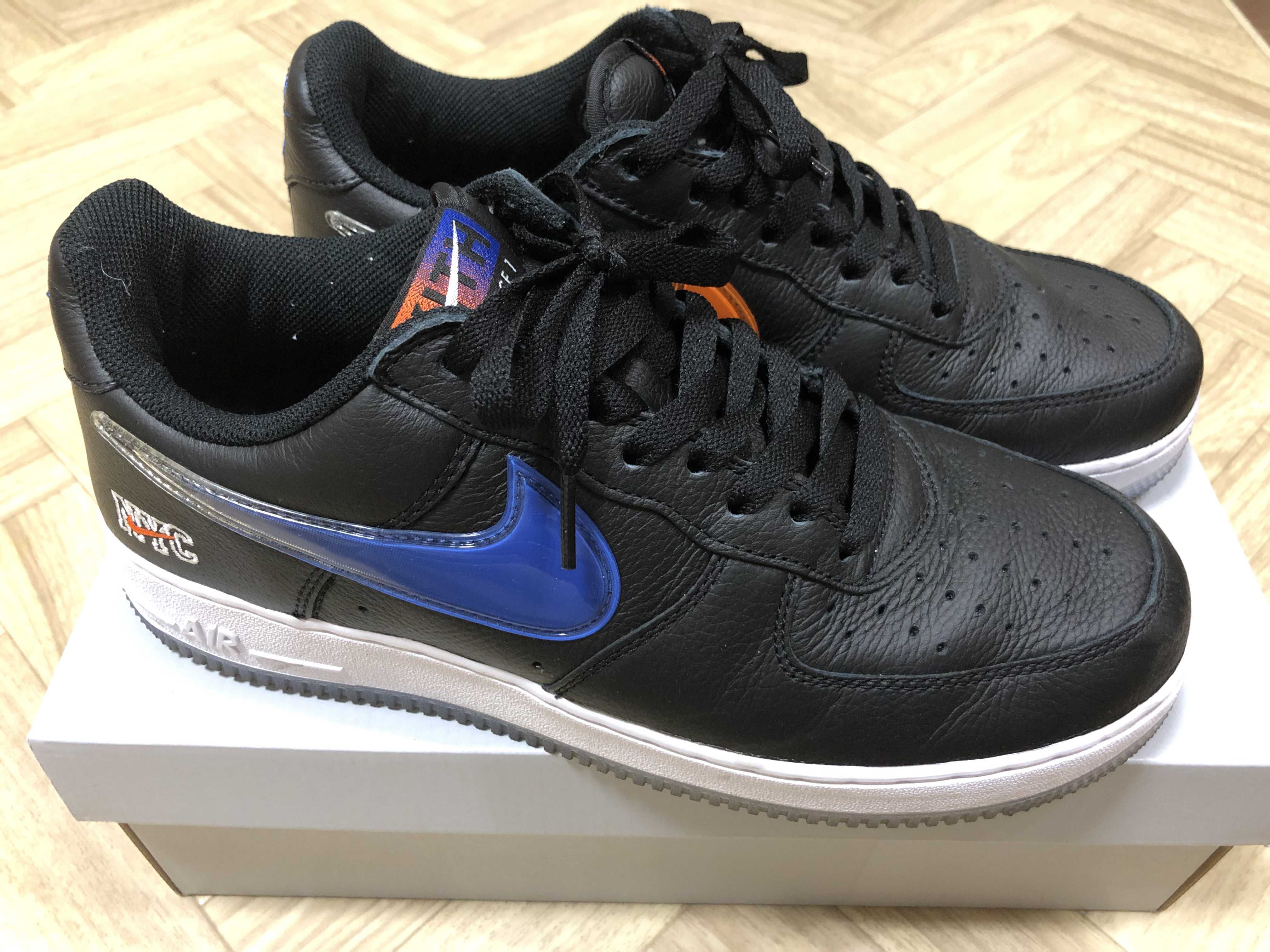 KITH × Nike Air Force 1 Low New York Knicks "Black/Brilliant Orange/Rush/Brilliant White"