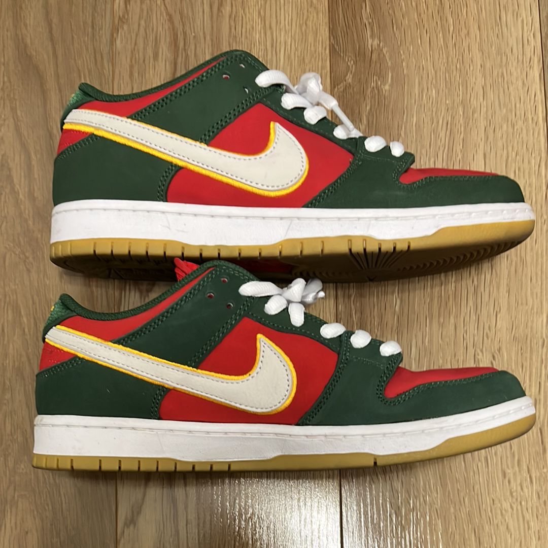 Nike SB Dunk Low PRM "Seattle Supersonics/Fir and Fire Red"