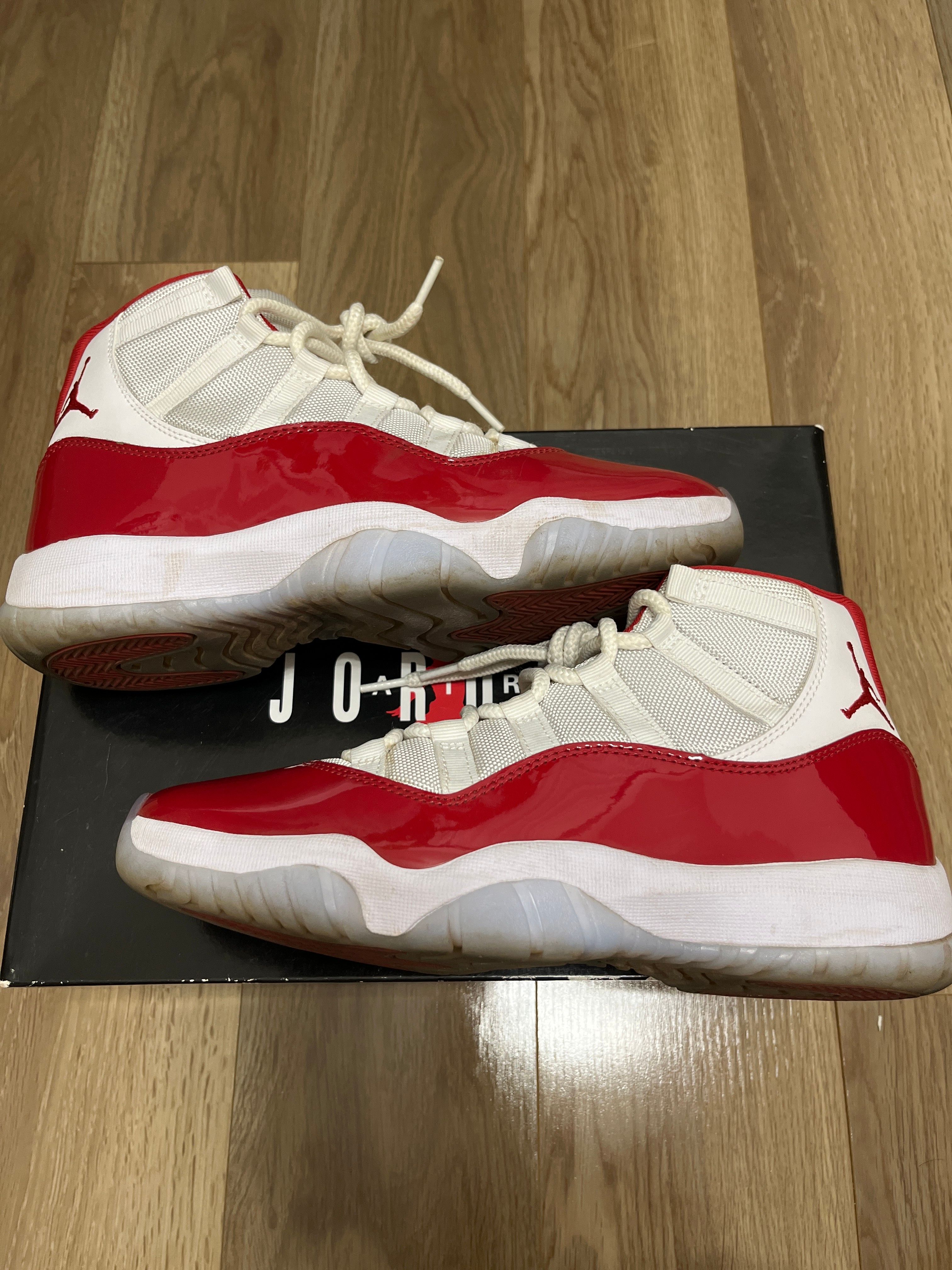 Nike Air Jordan 11 "Varsity Red"