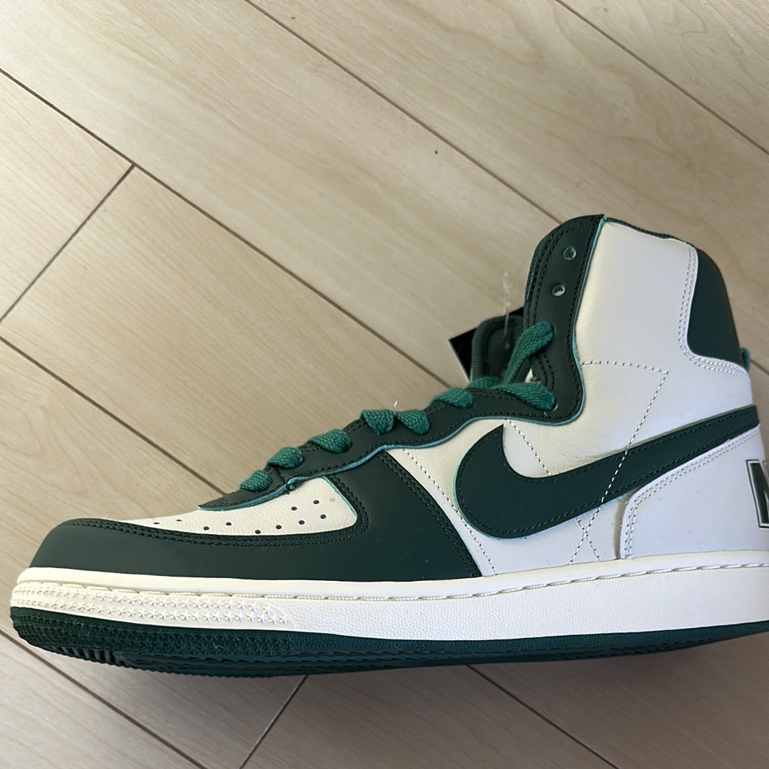ナイキ ターミネーター ハイ "ノーブルグリーン"