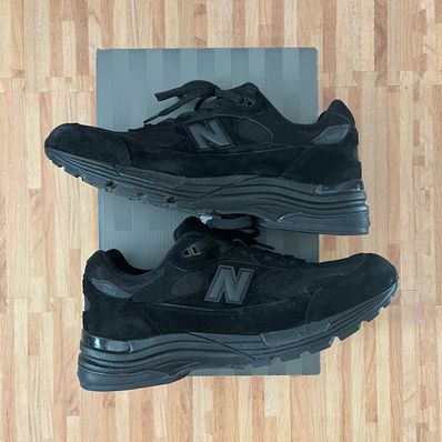 New Balance 992 "Triple Black"