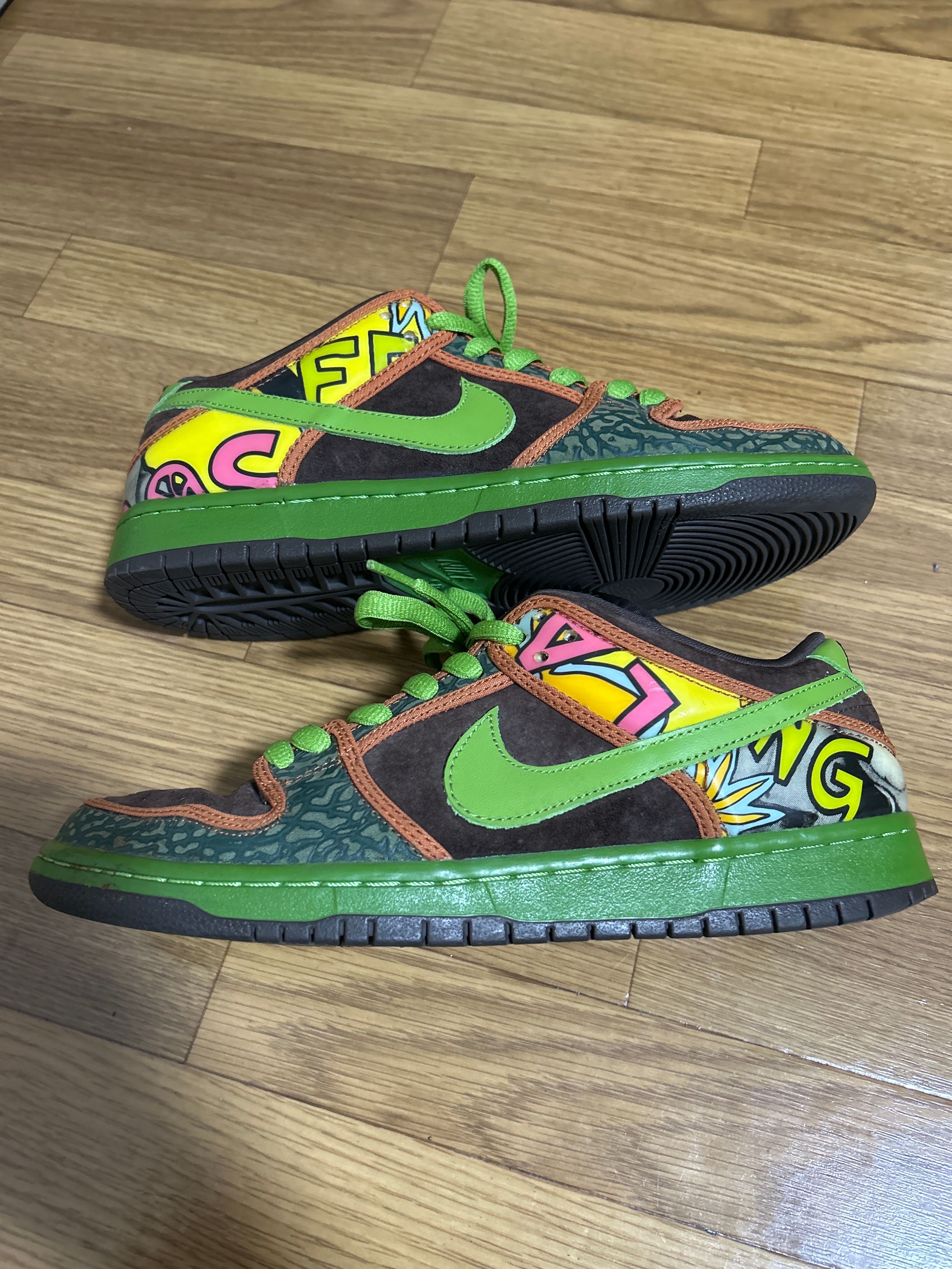 Nike SB Dunk Low "De La Soul" (2015)