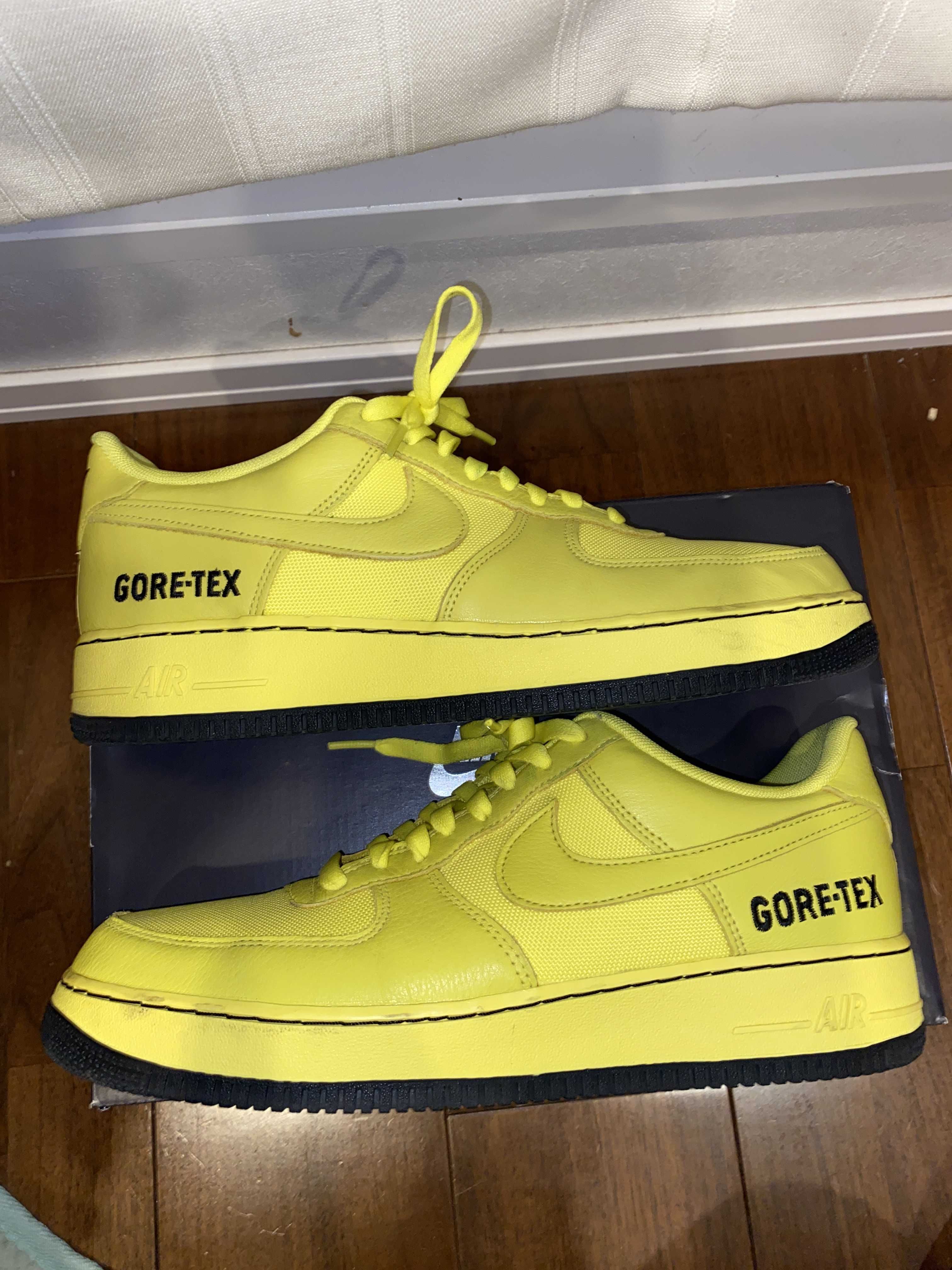 Nike Air Force 1 Low Gore-Tex "Dynamic Yellow"