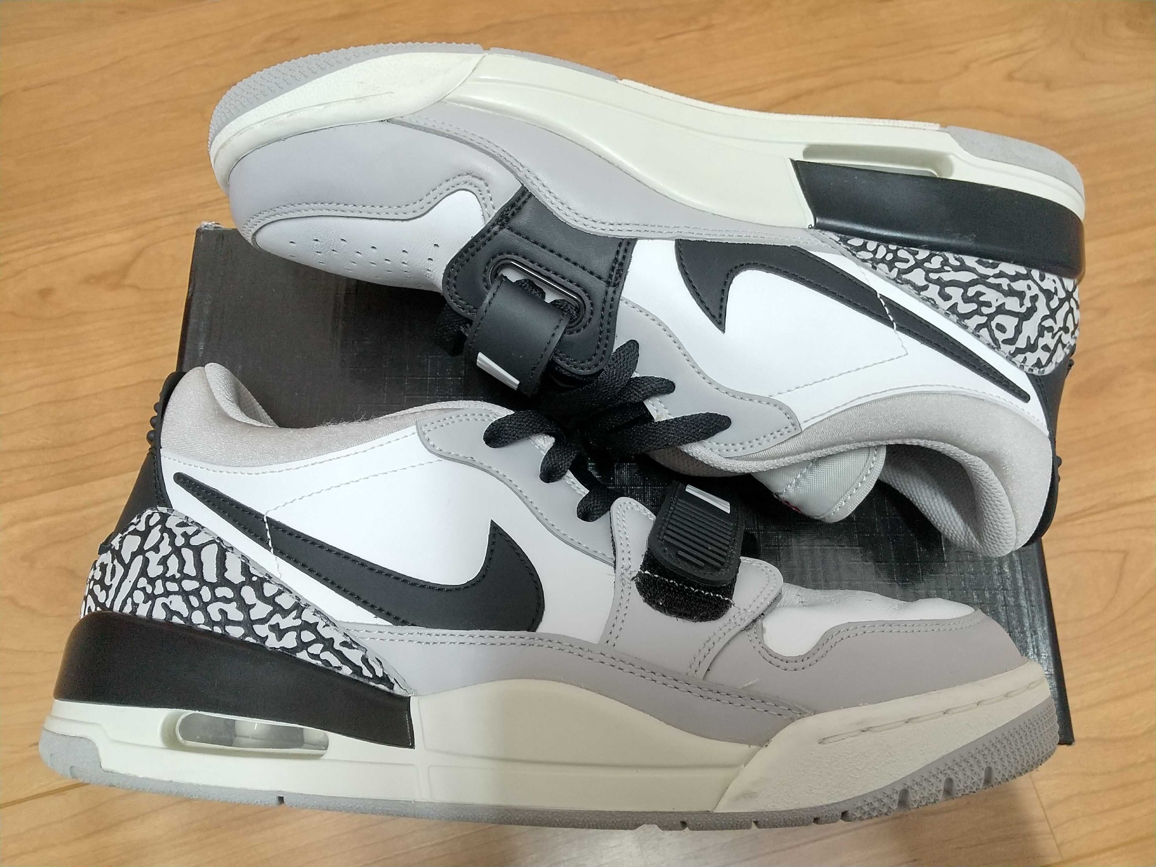 NIke Air Jordan Legacy 312 Low "White/Red"