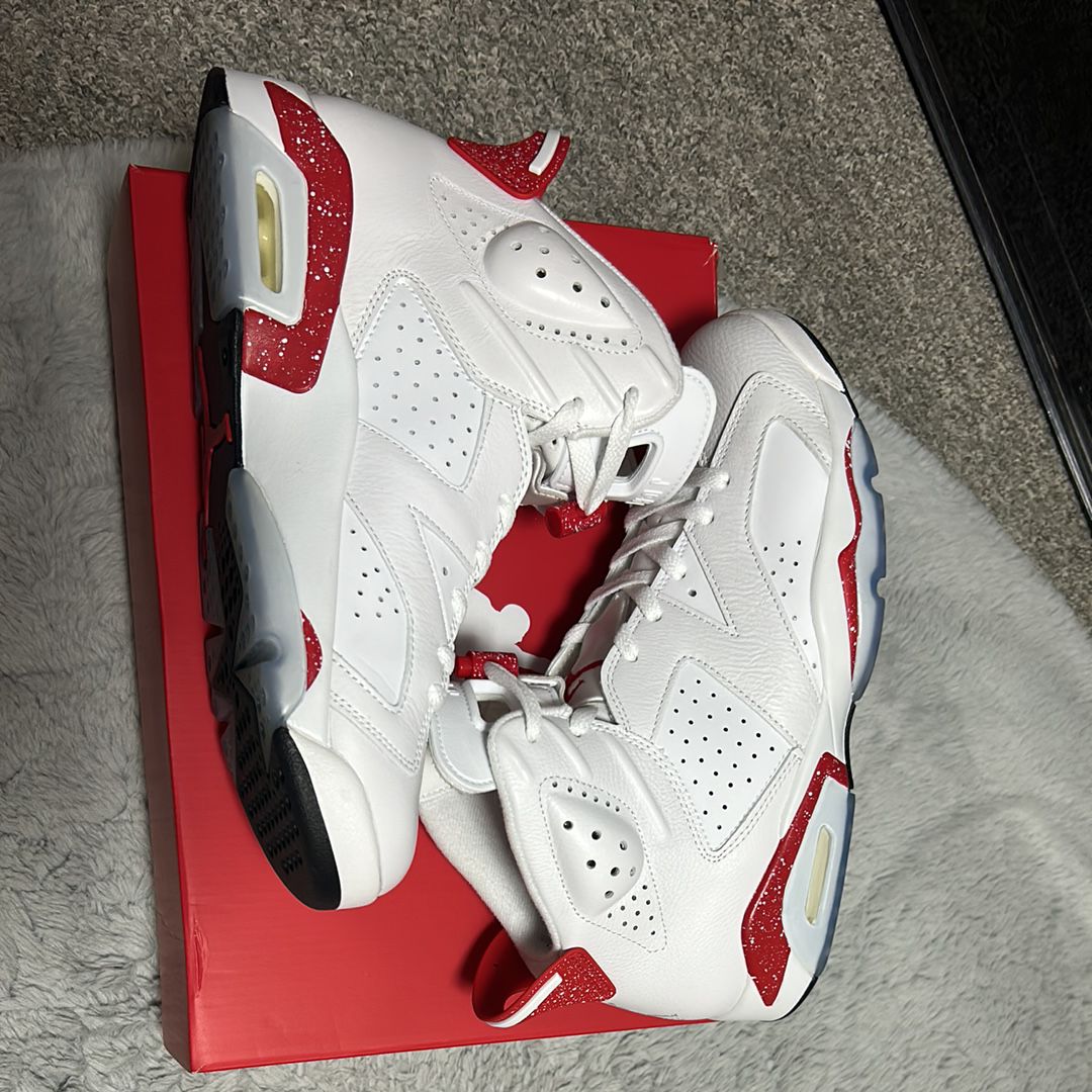 Nike Air Jordan 6 "White and University Red/Red Oreo"