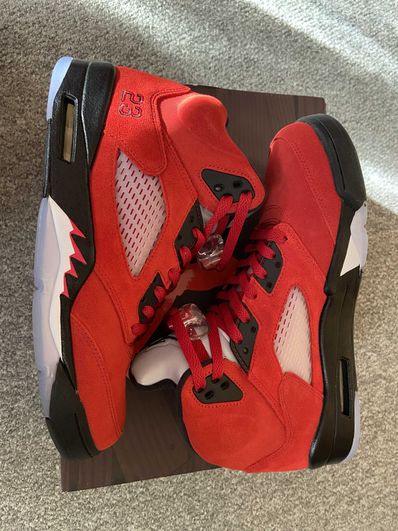 Nike Air Jordan 5 "Toro Bravo"