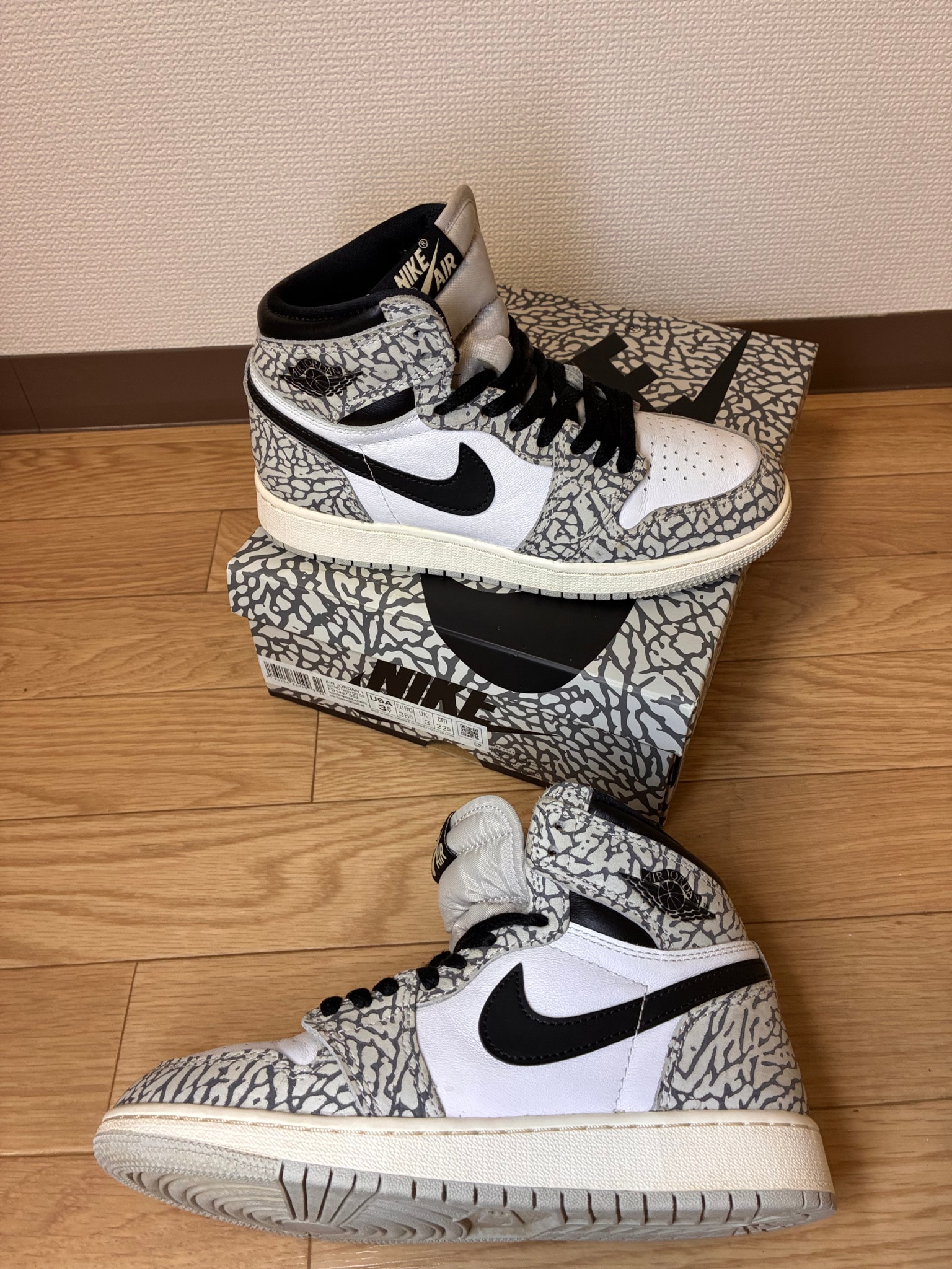 Nike GS Air Jordan 1 High OG 
