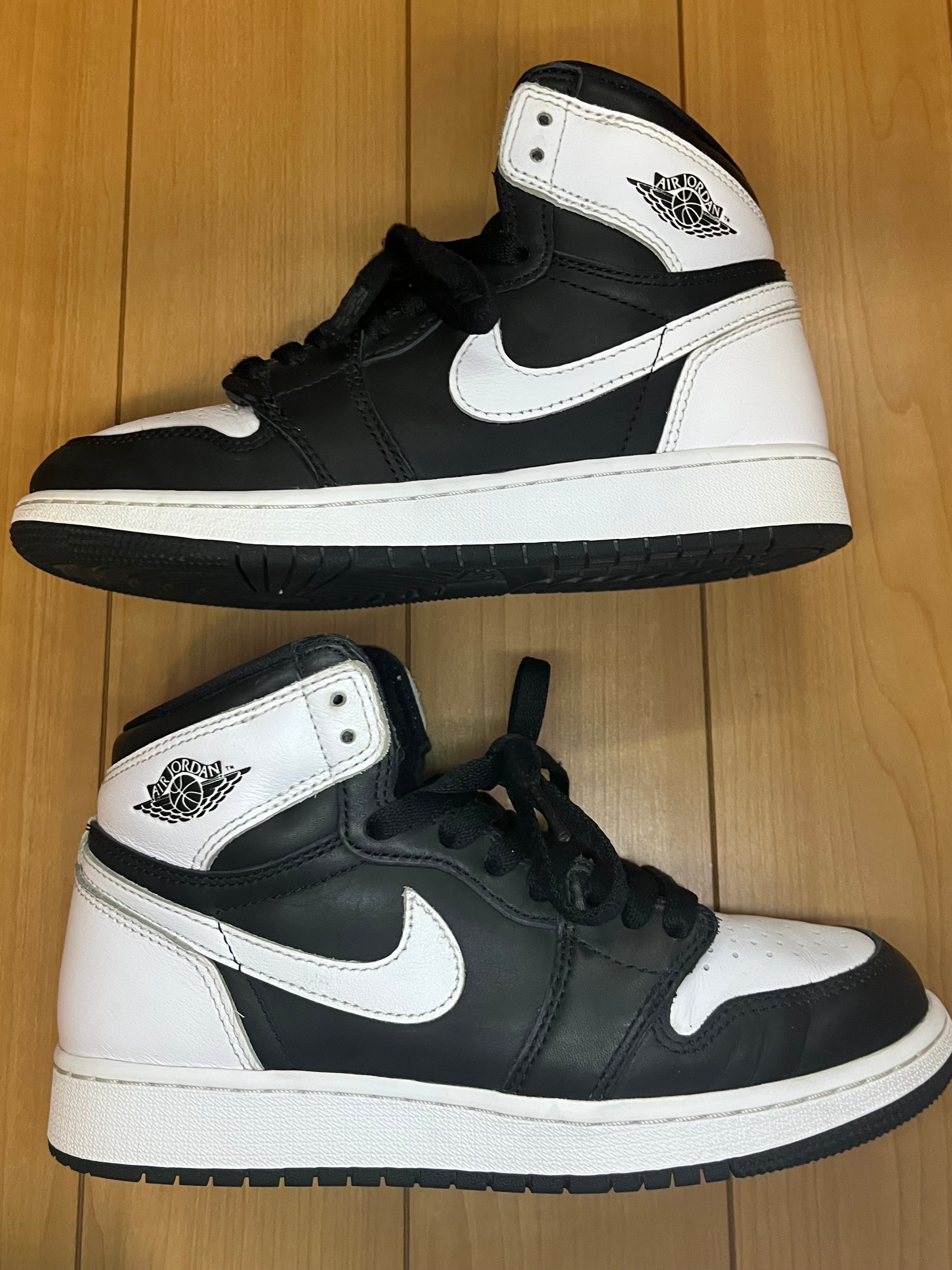 Nike GS Air Jordan 1 Retro High OG "Black/White"