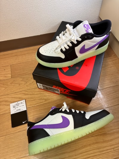 Nike GS Air Jordan 1 Low OG "Black Raspberry"