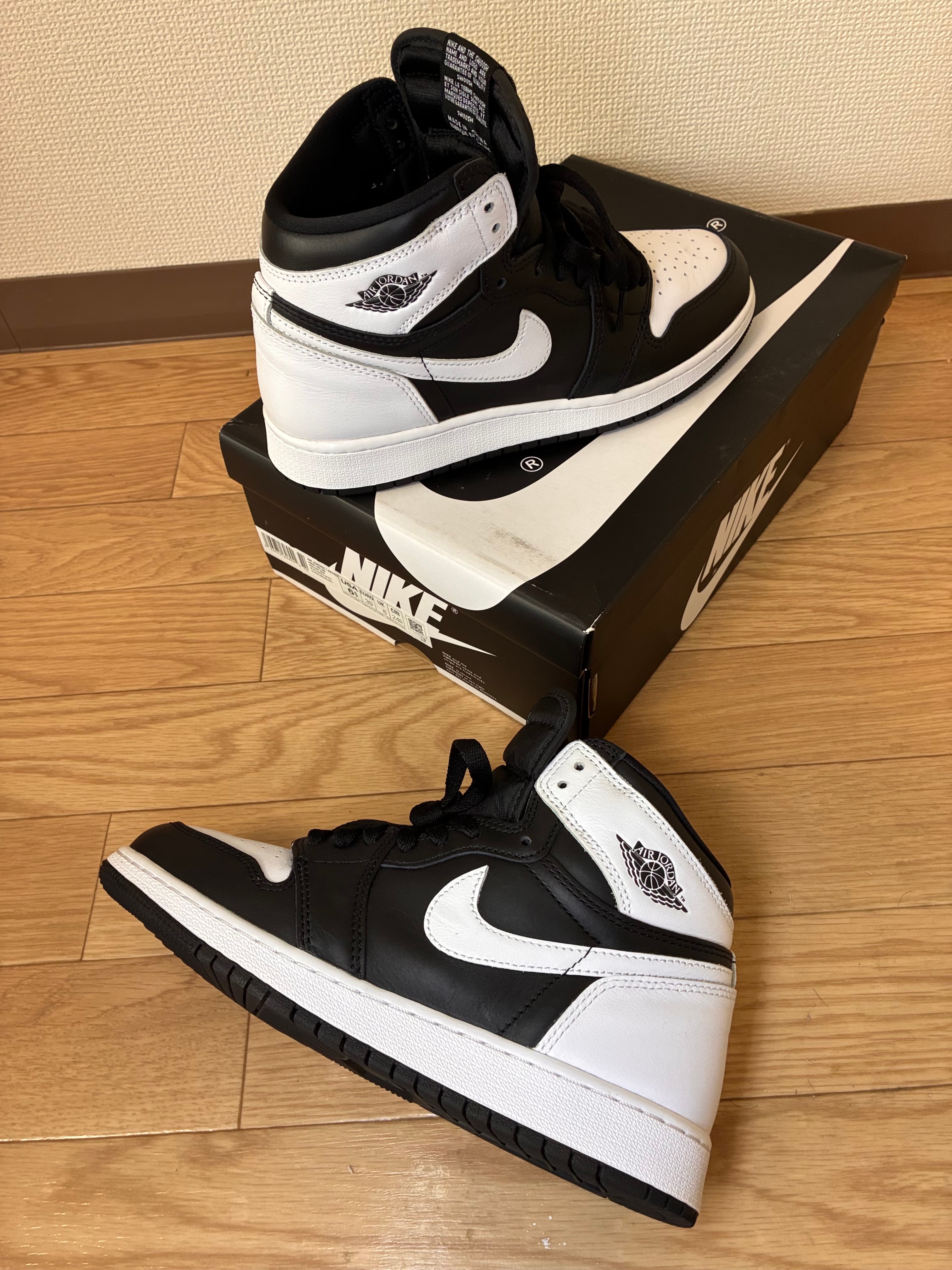 Nike GS Air Jordan 1 Retro High OG "Black/White"
