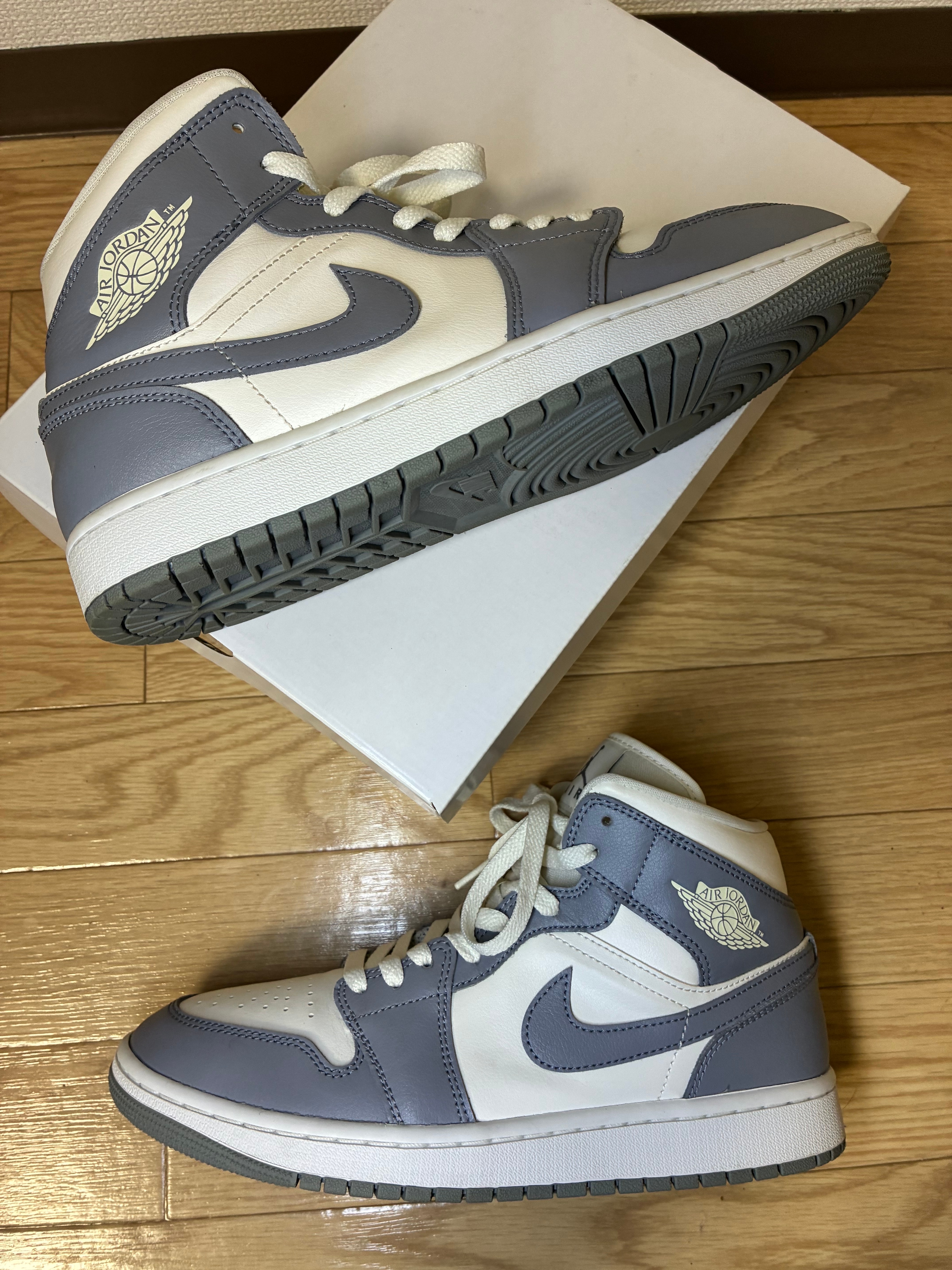 Nike Women's Air Jordan 1 Mid "Grey/Sail"
