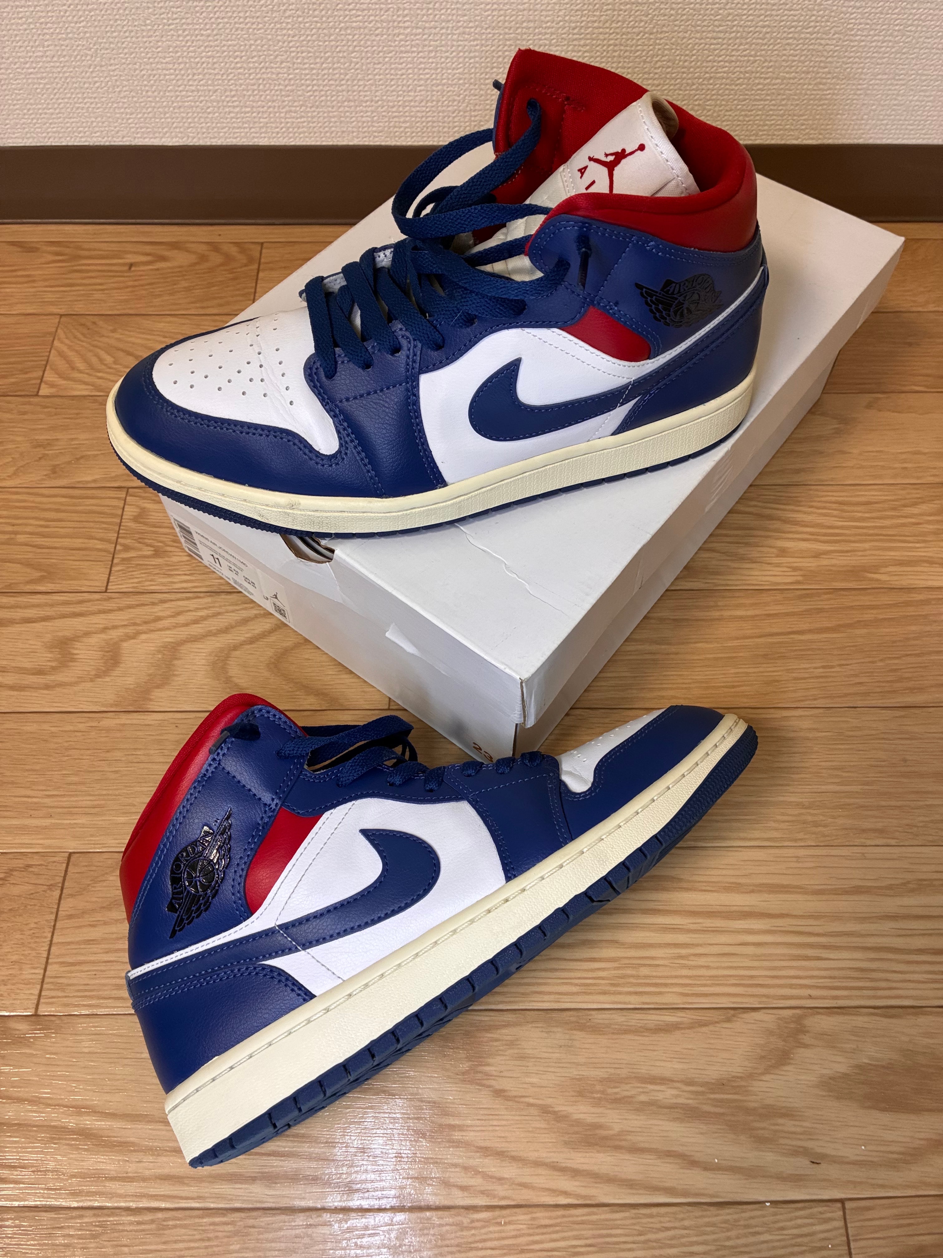 Nike Women's Air Jordan 1 Mid "French Blue"