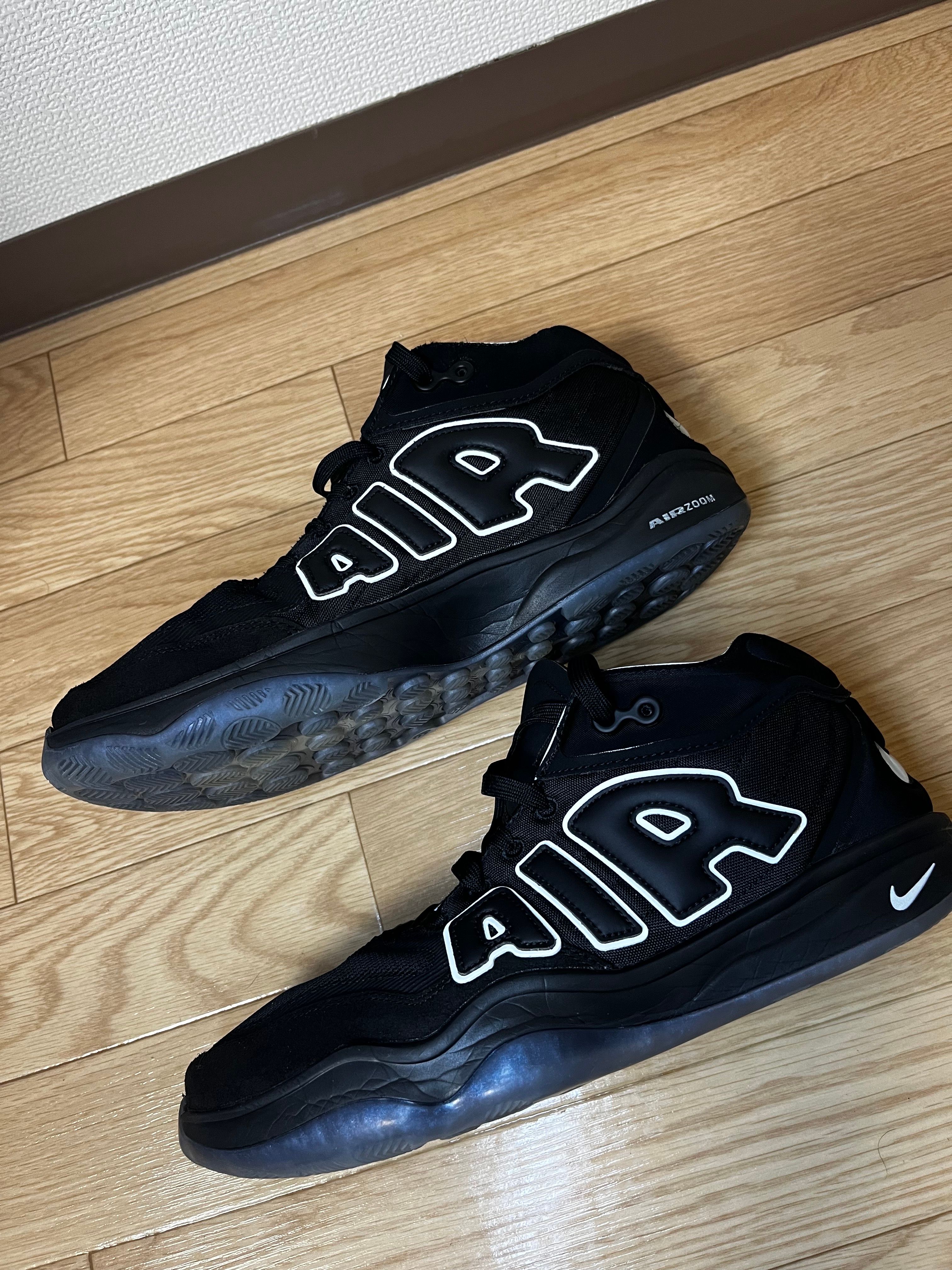 スニーカー　NIKE オフホワイト×ナイキ エアジョーダン1 ハイ UNC 