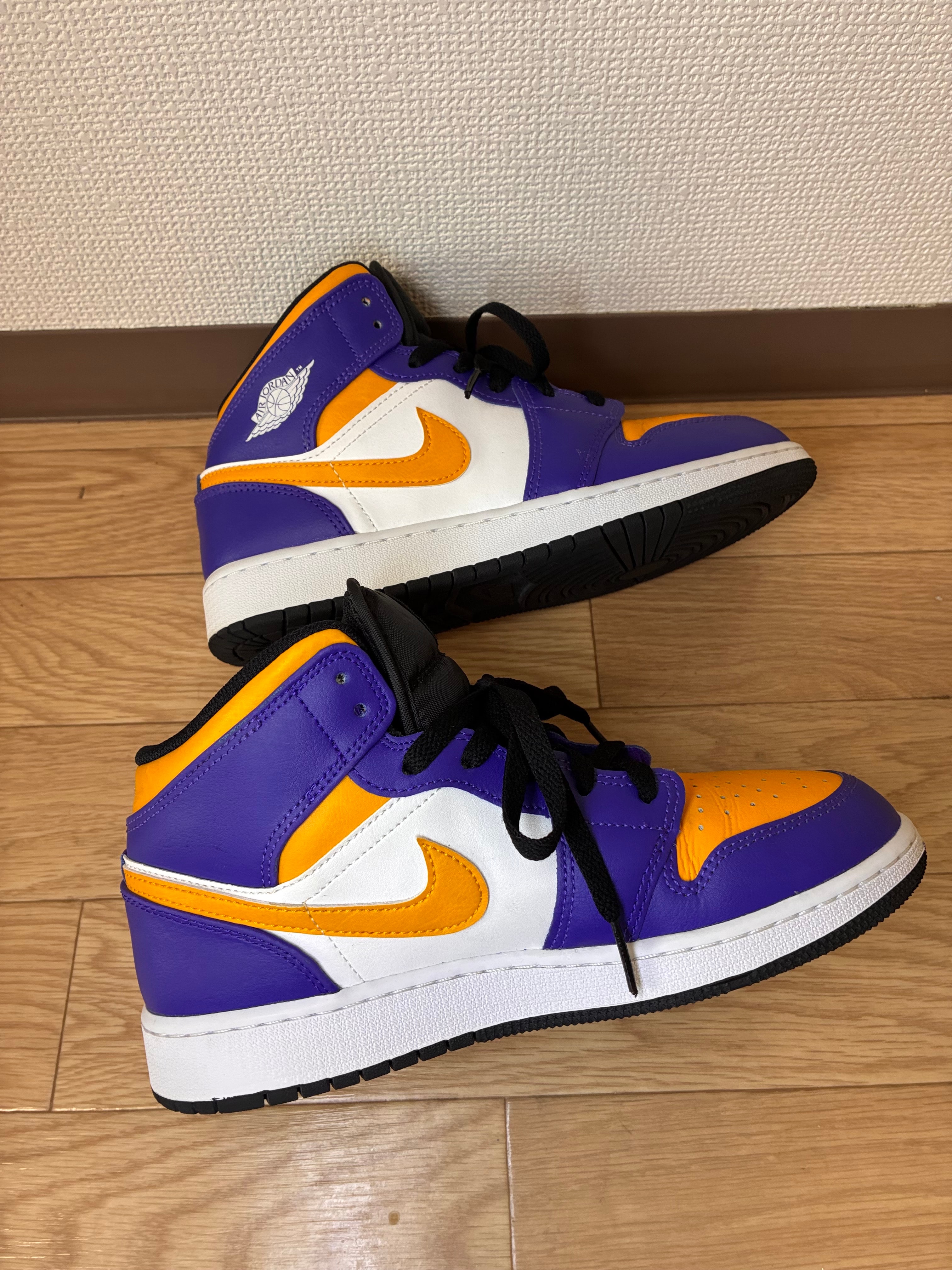 Nike Air Jordan 1 Mid "Lakers"