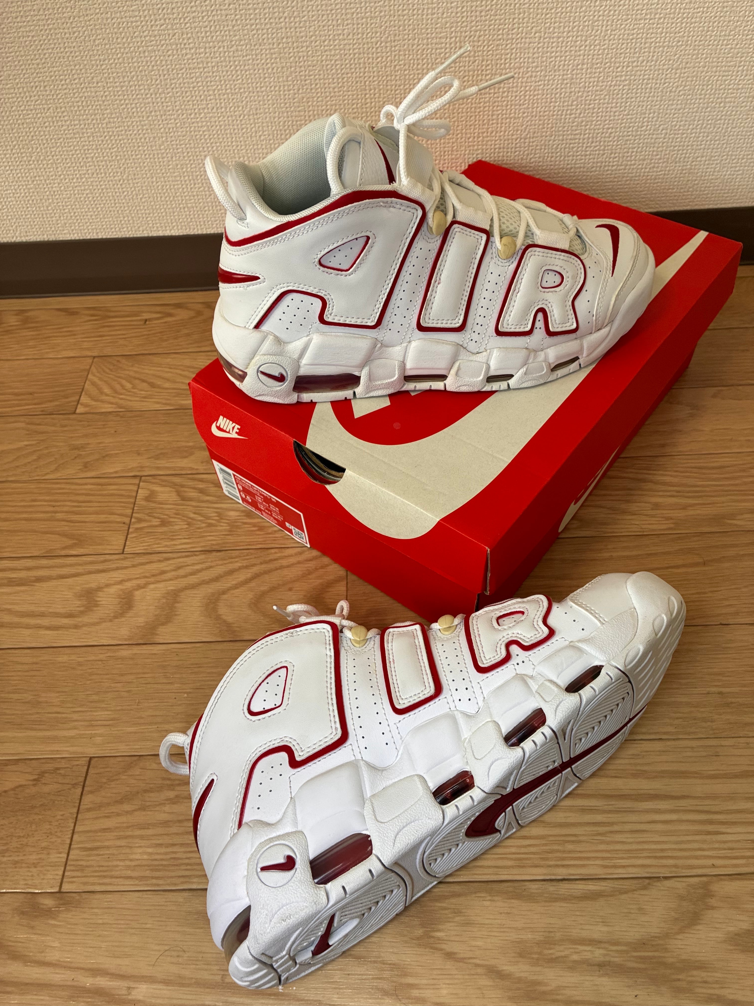 ナイキ エア モア アップテンポ 
