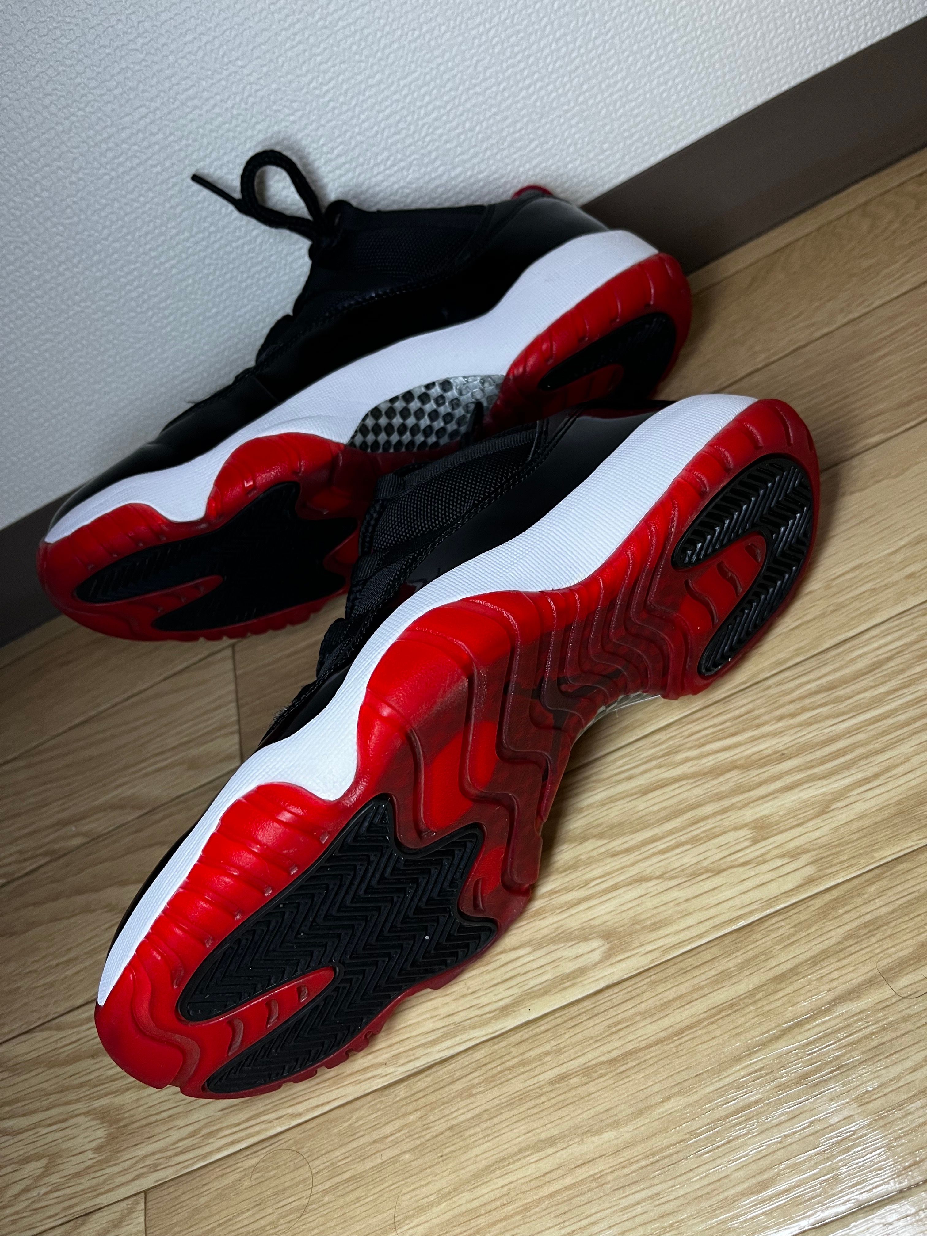 NIKE AIR JORDAN 11 RETRO LOW BRED