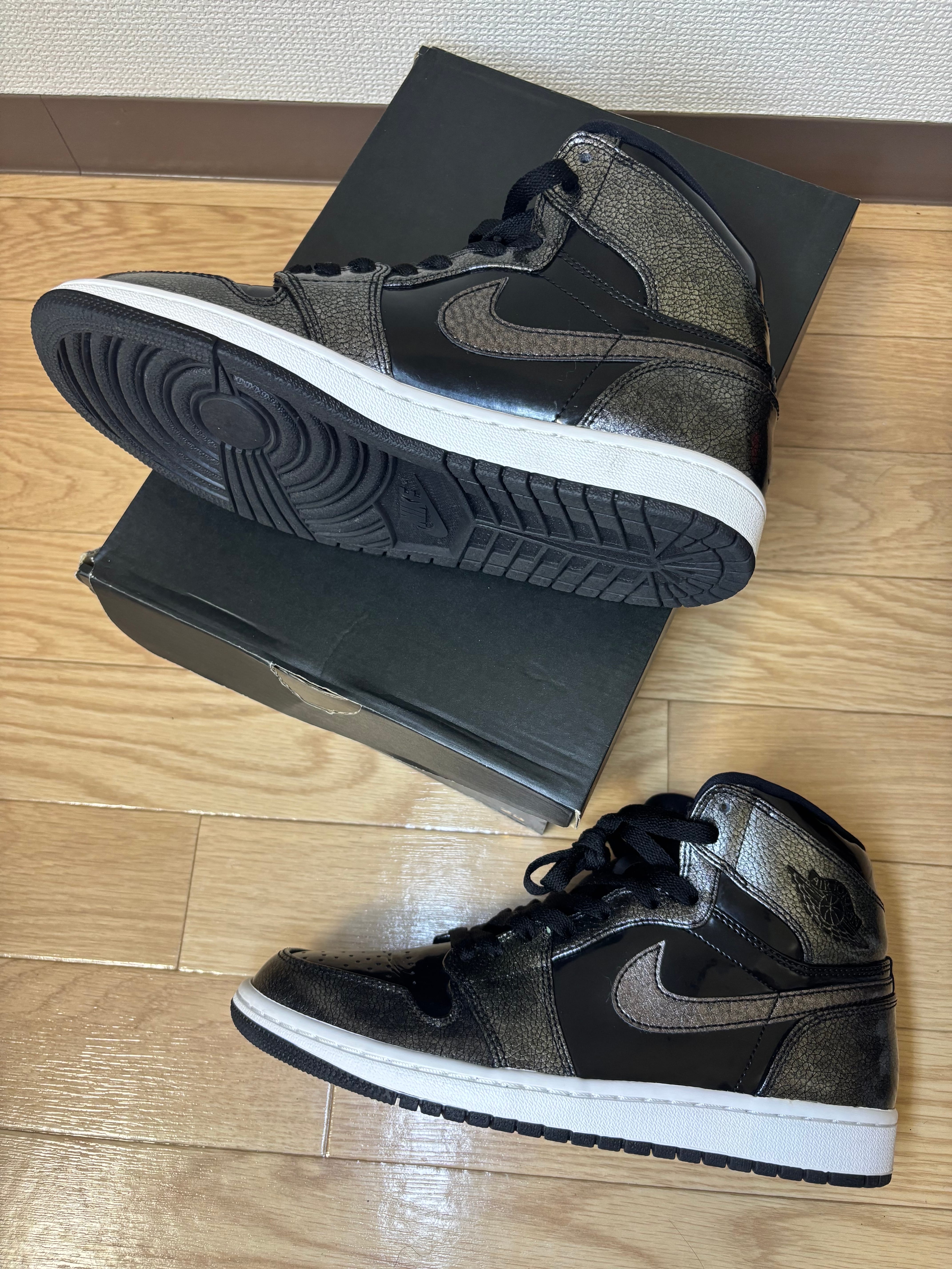 Nike Air Jordan 1 Retro High "Black Patent"